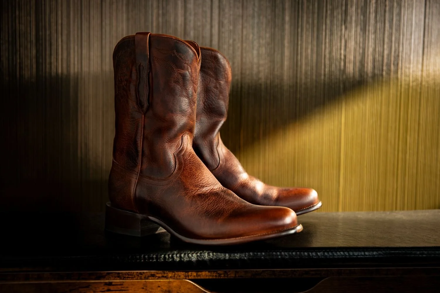 Small JPG-F25_BenchMade_Copenhaver_Clanton_4456.jpg