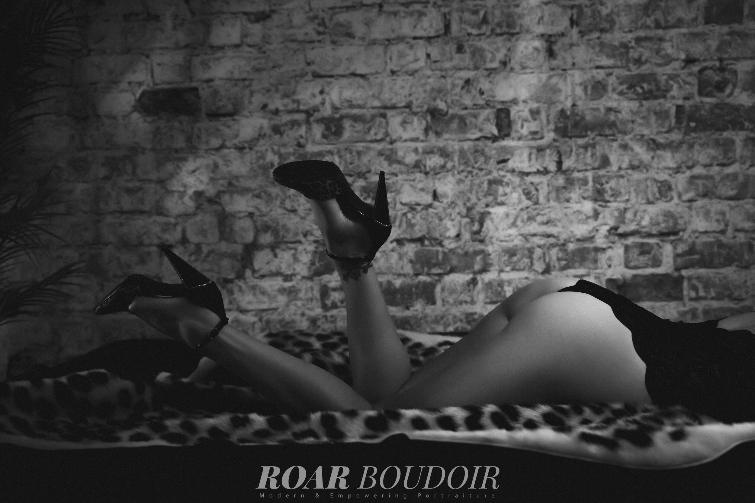 Roar Boudoir Photography Cincinnati Ohio-9.jpg