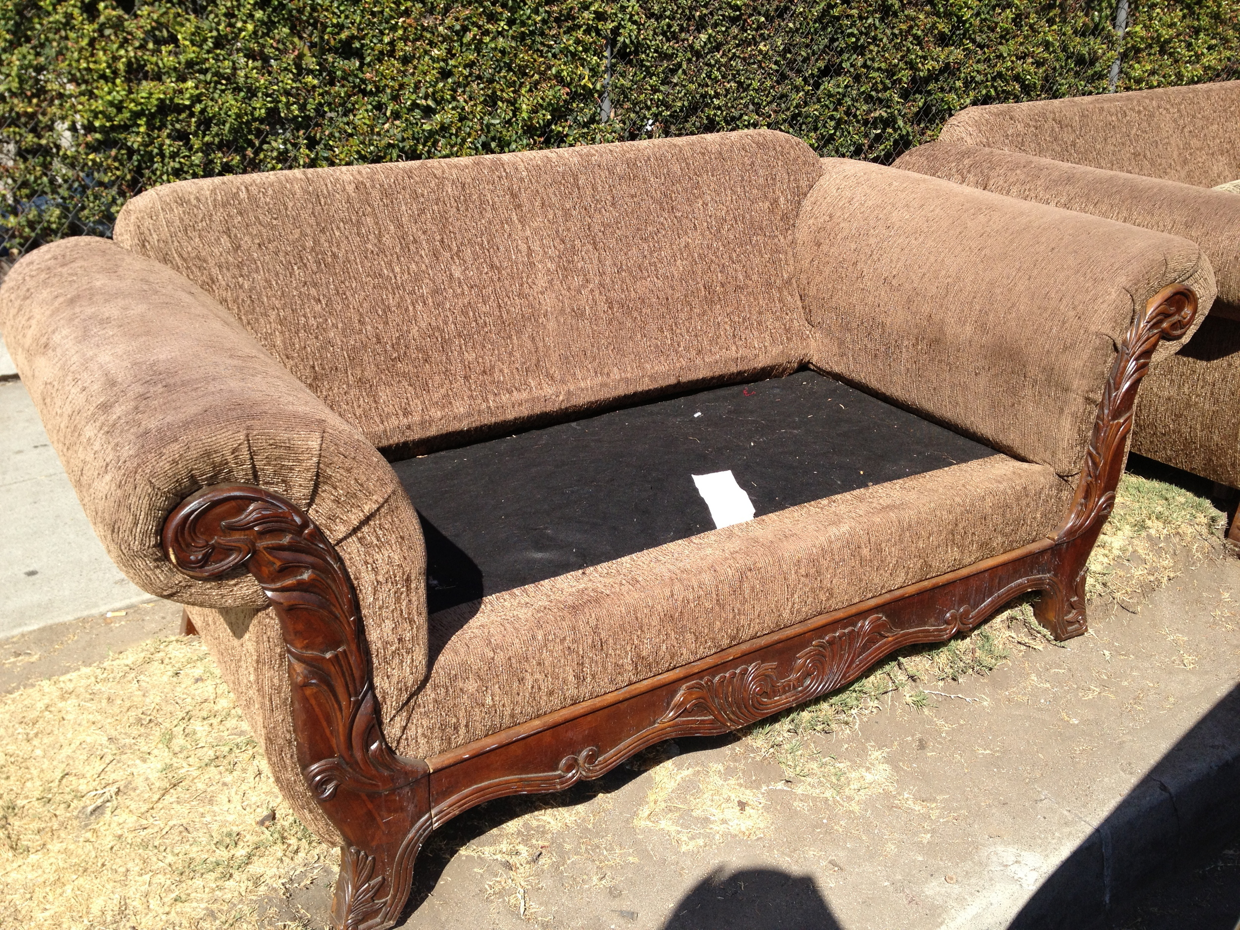  Couch as found on Venice blvd 