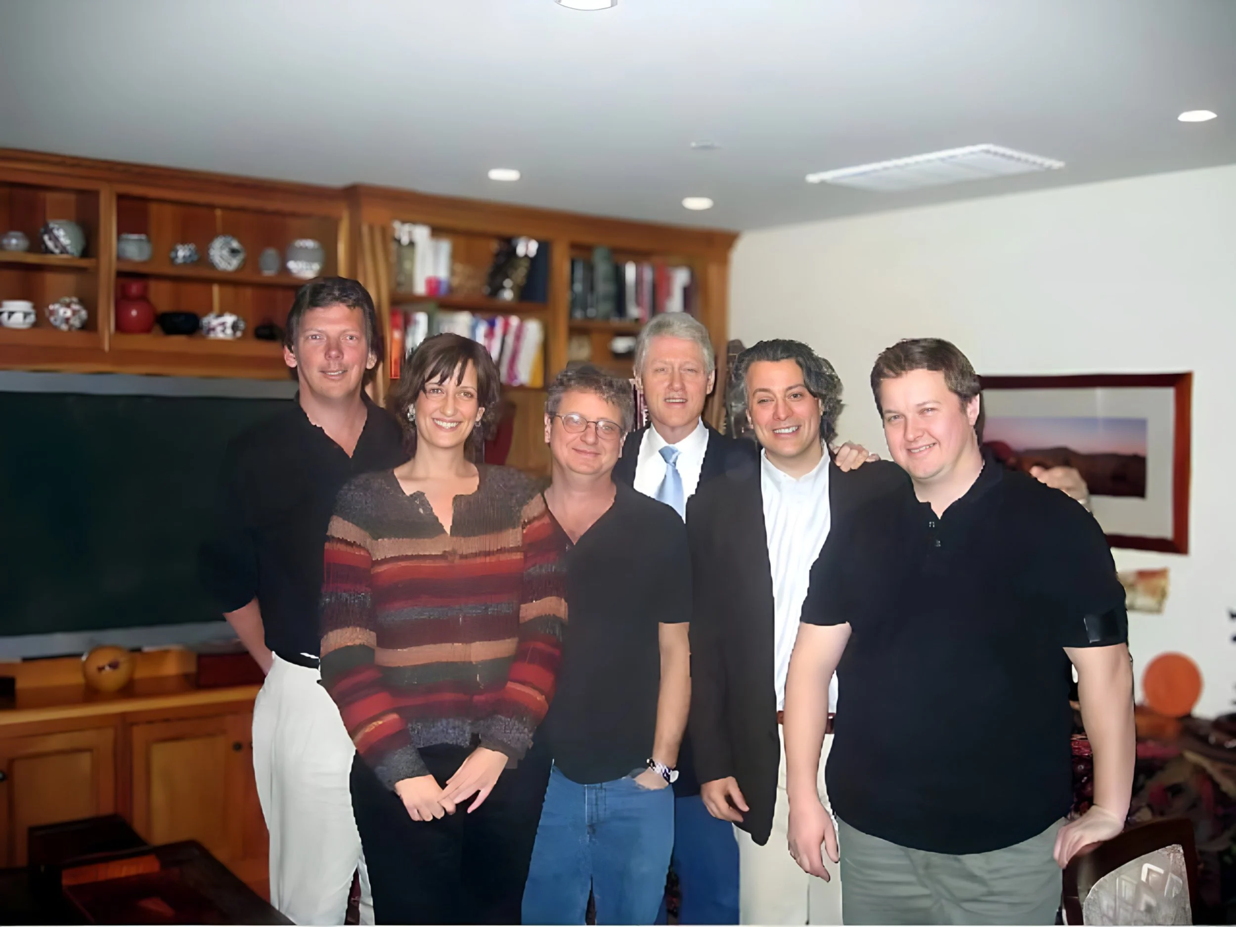 With Bill Clinton and crew, producing PSA fior tsunami victims for Golden Globes, 2007