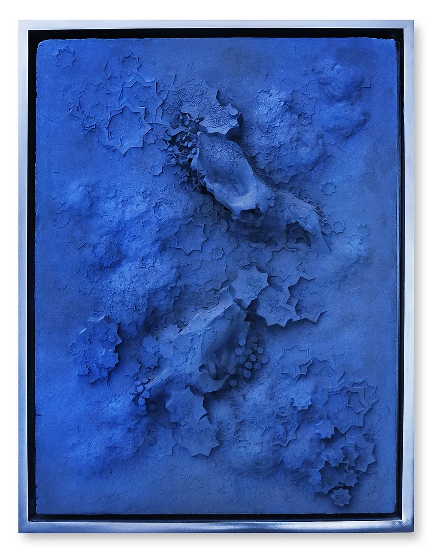 untitled - blue rectangle #2 - Touareg Indigo pigment on plaster - 111 cm x 85 cm x 20 cm - 2017