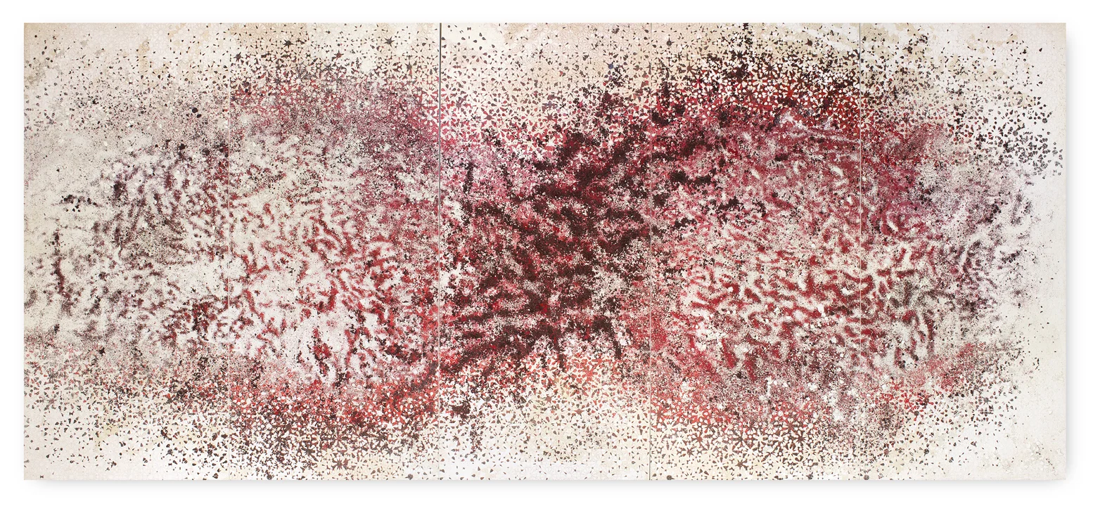 untitled - 5 Panel red & white #3 - Acrylic paint, gravel and salt on wood - 190 cm x 430 cm x 20 cm- 2017