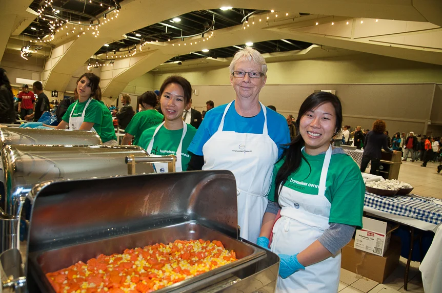 HomelessConnect_Fall2013_-75.jpg