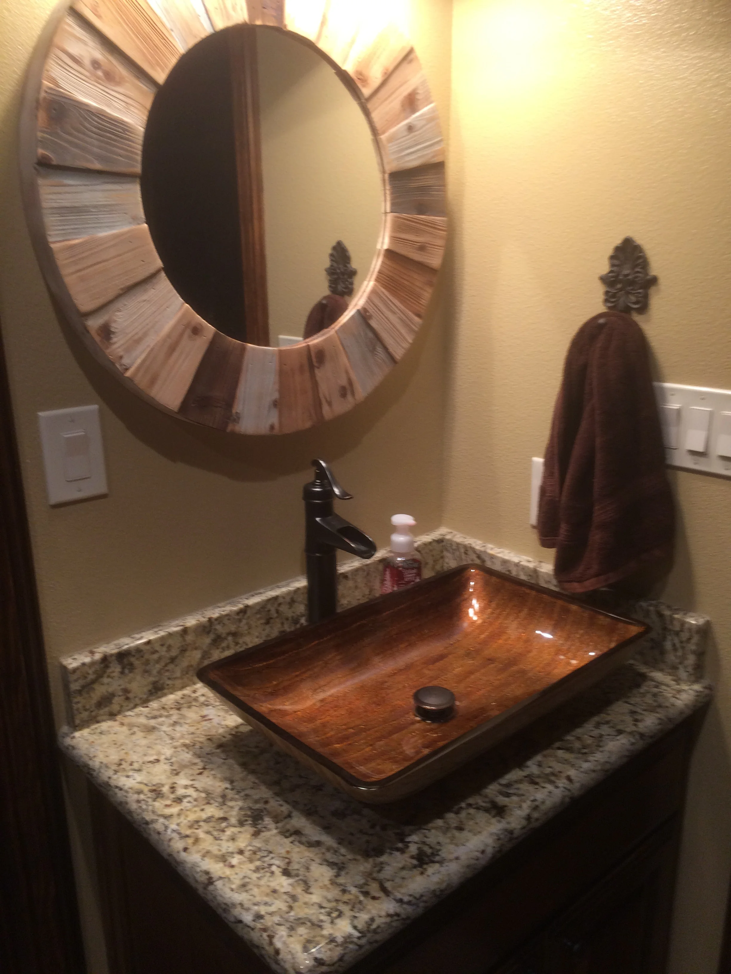 Custom Home by Billy Smith Construction of Van, TX