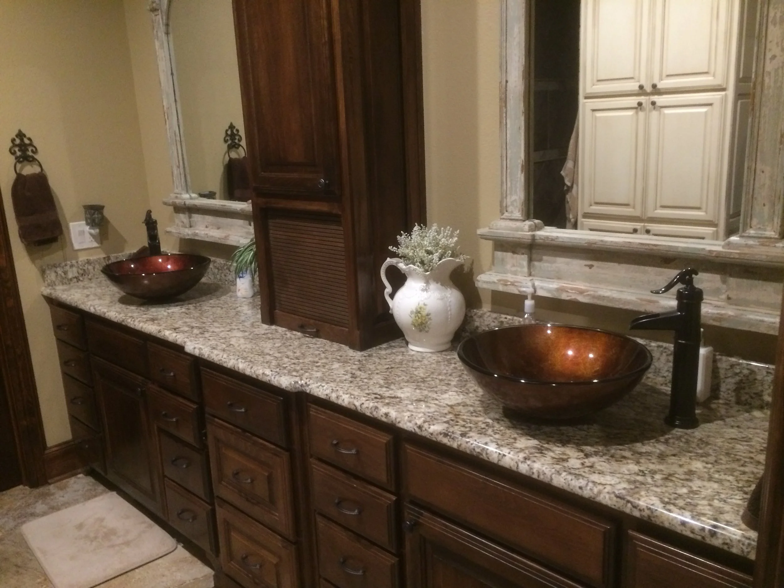 Custom Home by Billy Smith Construction of Van, TX