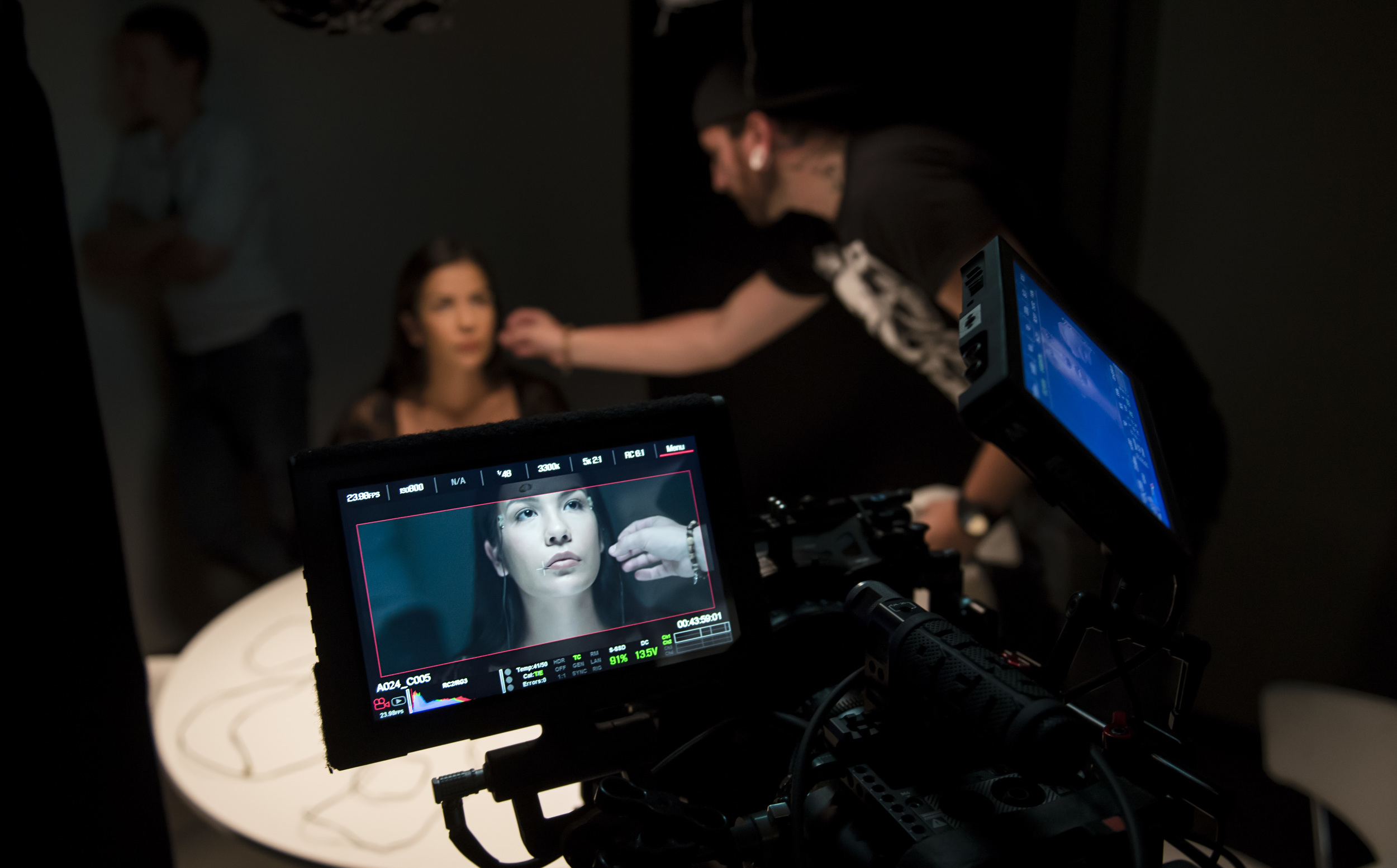 On August 26, 2016, actor Shayla Stonechild is prepped for her scene on the set of InControl, an independent Calgary film that follows a group of college friends who discover a device that allows them to control other people.
Normal
0
false
false
false
EN-CA
X-NONE
X-NONE
/* Style Definitions */
table.MsoNormalTable
{mso-style-name:"Table Normal";
mso-tstyle-rowband-size:0;
mso-tstyle-colband-size:0;
mso-style-noshow:yes;
mso-style-priority:99;
mso-style-parent:"";
mso-padding-alt:0cm 5.4pt 0cm 5.4pt;
mso-para-margin-top:0cm;
mso-para-margin-right:0cm;
mso-para-margin-bottom:8.0pt;
mso-para-margin-left:0cm;
line-height:107%;
mso-pagination:widow-orphan;
font-size:11.0pt;
font-family:"Calibri",sans-serif;
mso-ascii-font-family:Calibri;
mso-ascii-theme-font:minor-latin;
mso-hansi-font-family:Calibri;
mso-hansi-theme-font:minor-latin;
mso-fareast-language:EN-US;}
