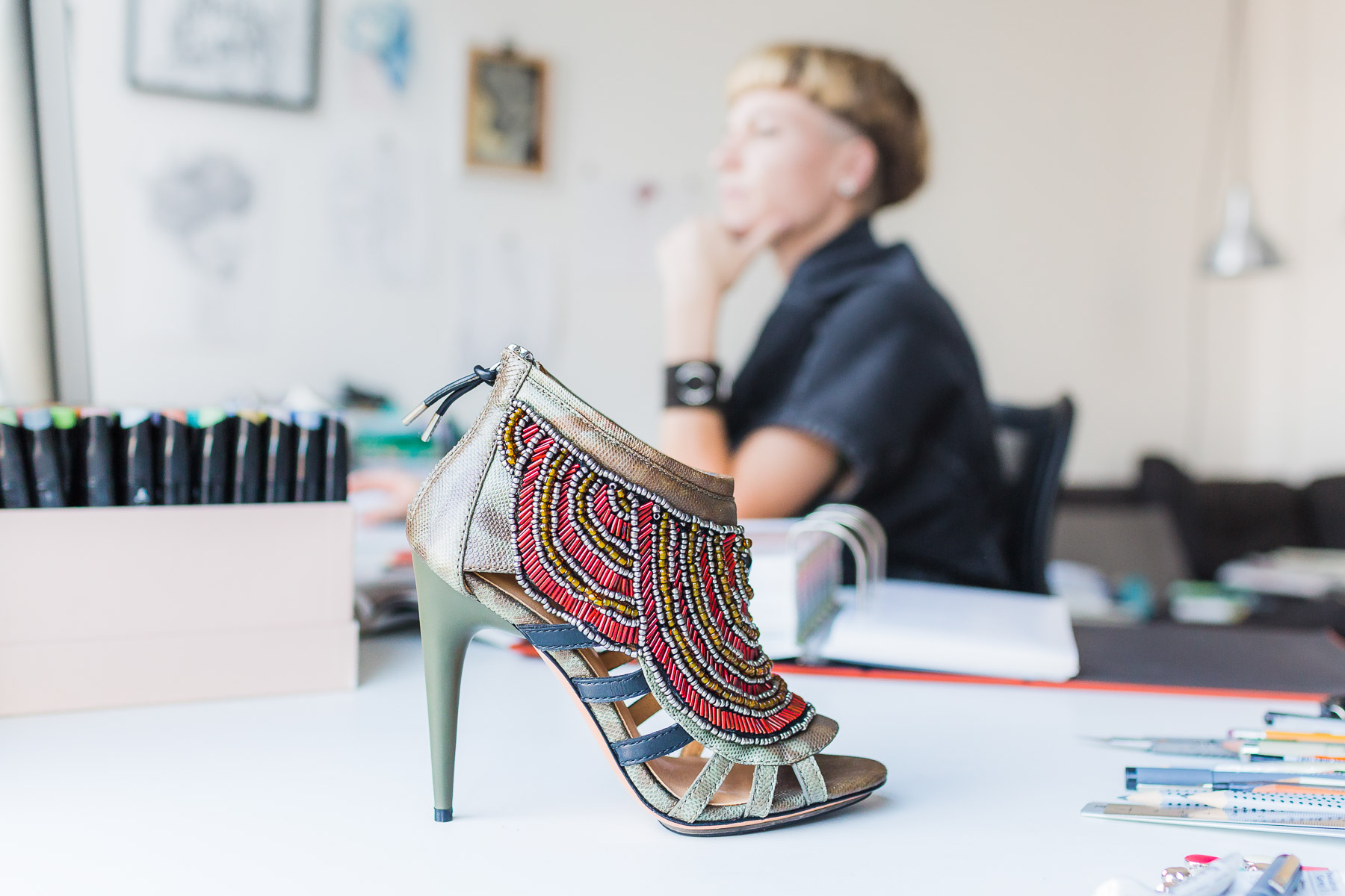 fashion-shoe-designer-LAMB-gwen-Stefani-collection-17.jpg