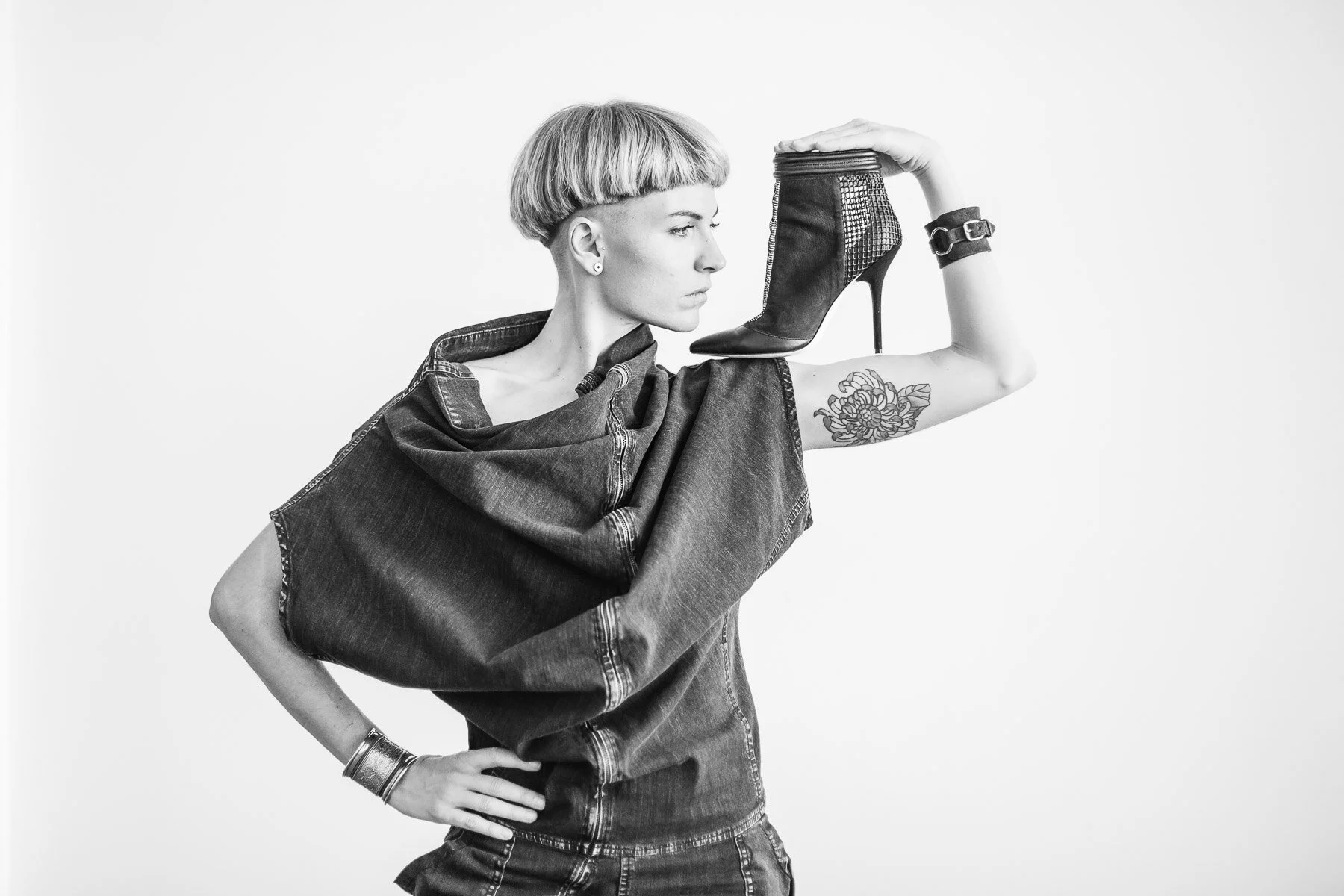 portrait-photographer-bw-shoe-designer-lamb-gwen-steffani-los-angeles