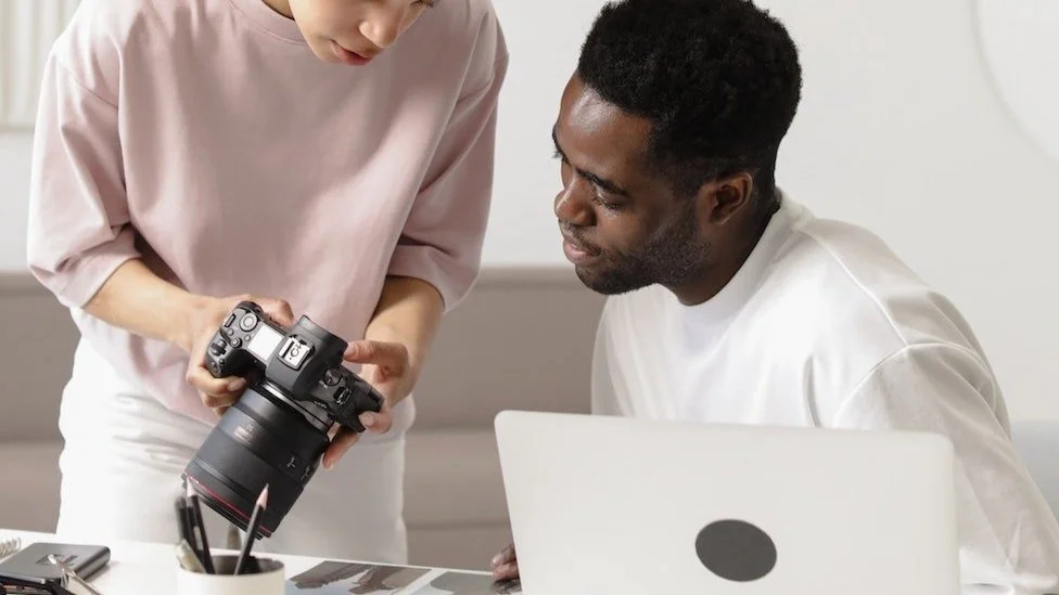 How to Build a Compelling Photography Brand in 2023: The Art of Storytelling