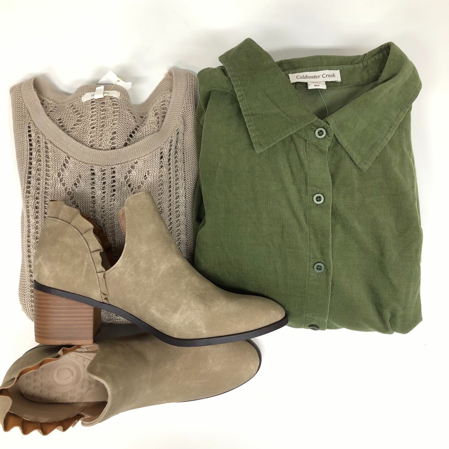Cozy corduroy dresses make for perfect fall layering!