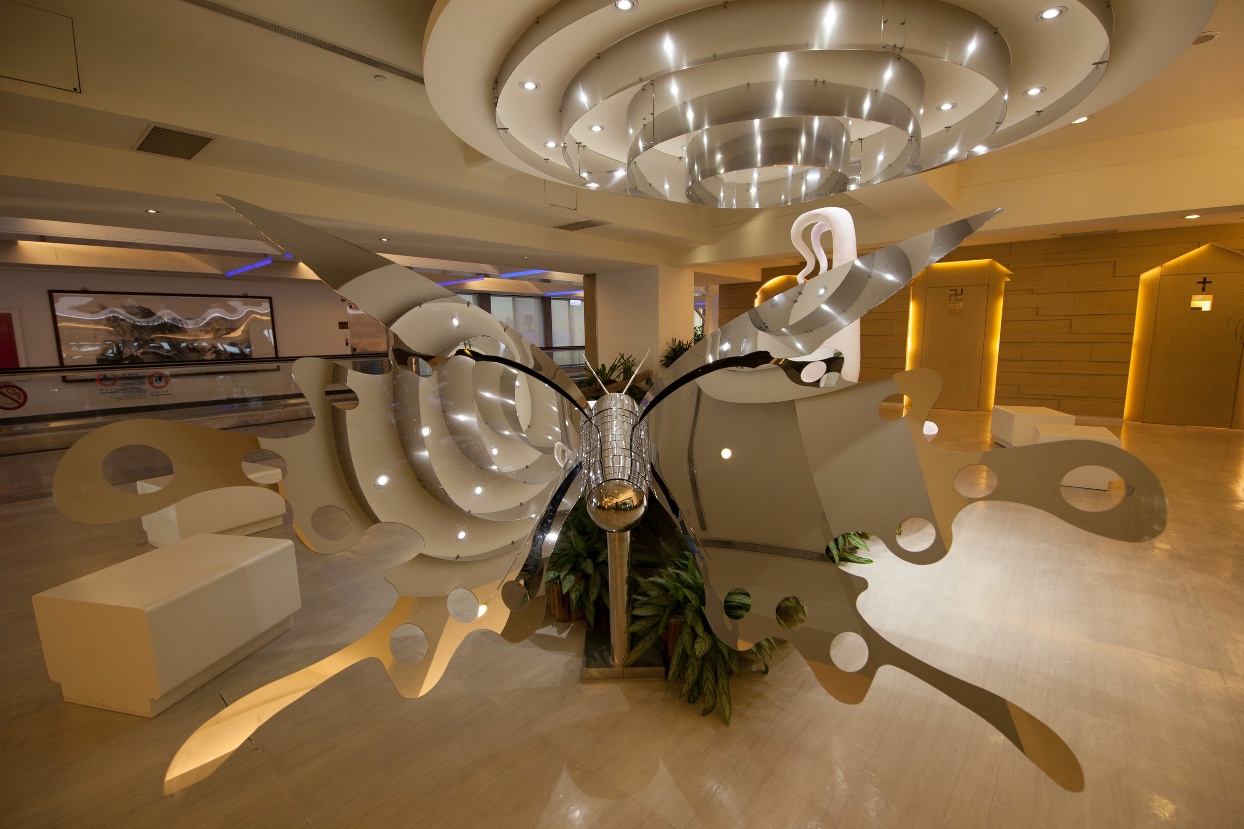 taiwan airport-1.jpg