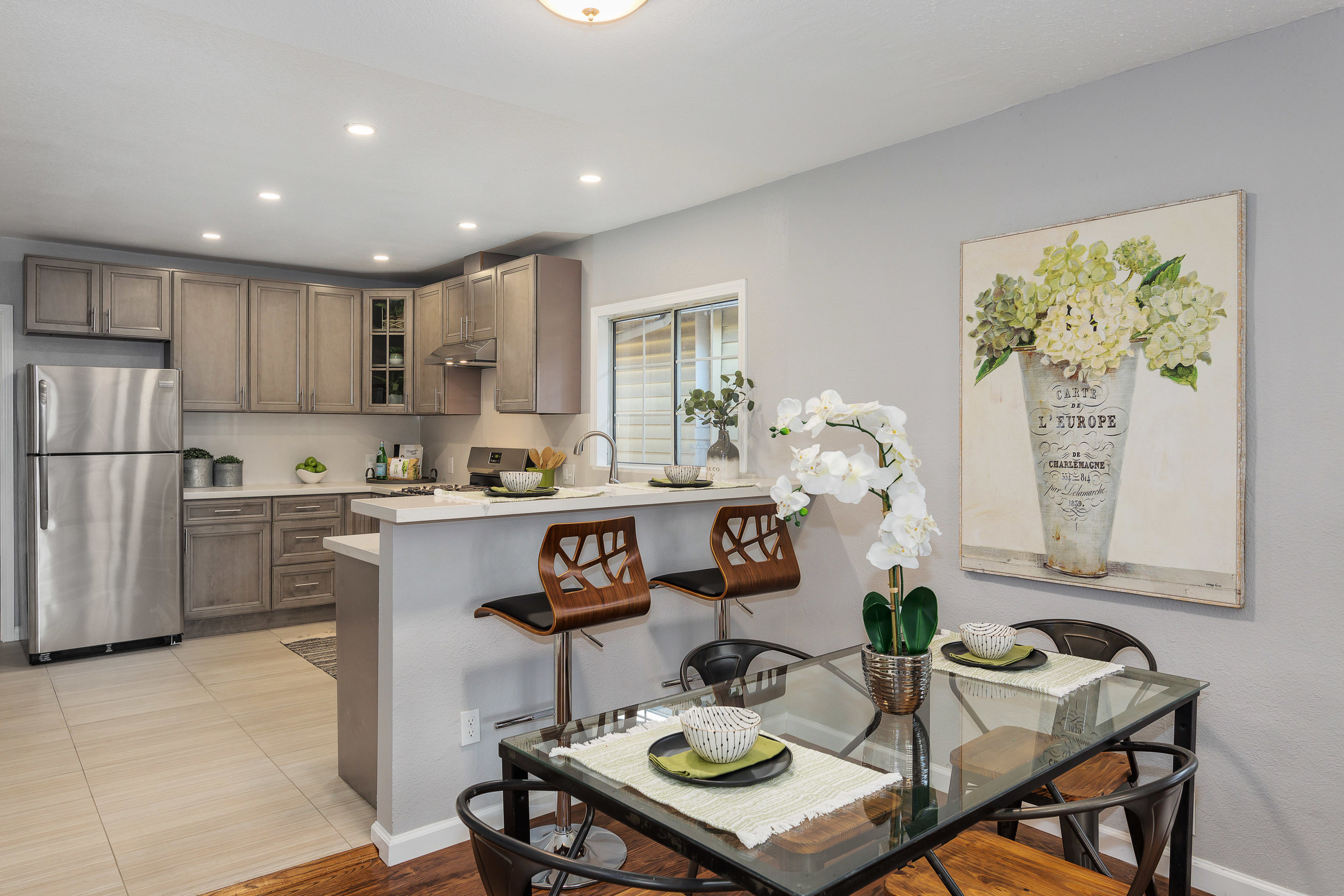 228-Dining Room-Kitchen.jpg