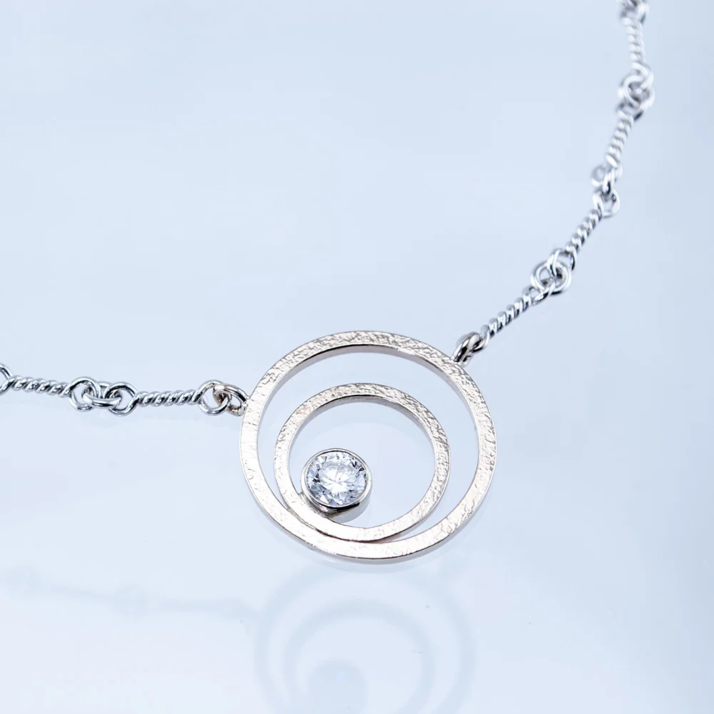 Geo Double Circle Necklace with Diamond