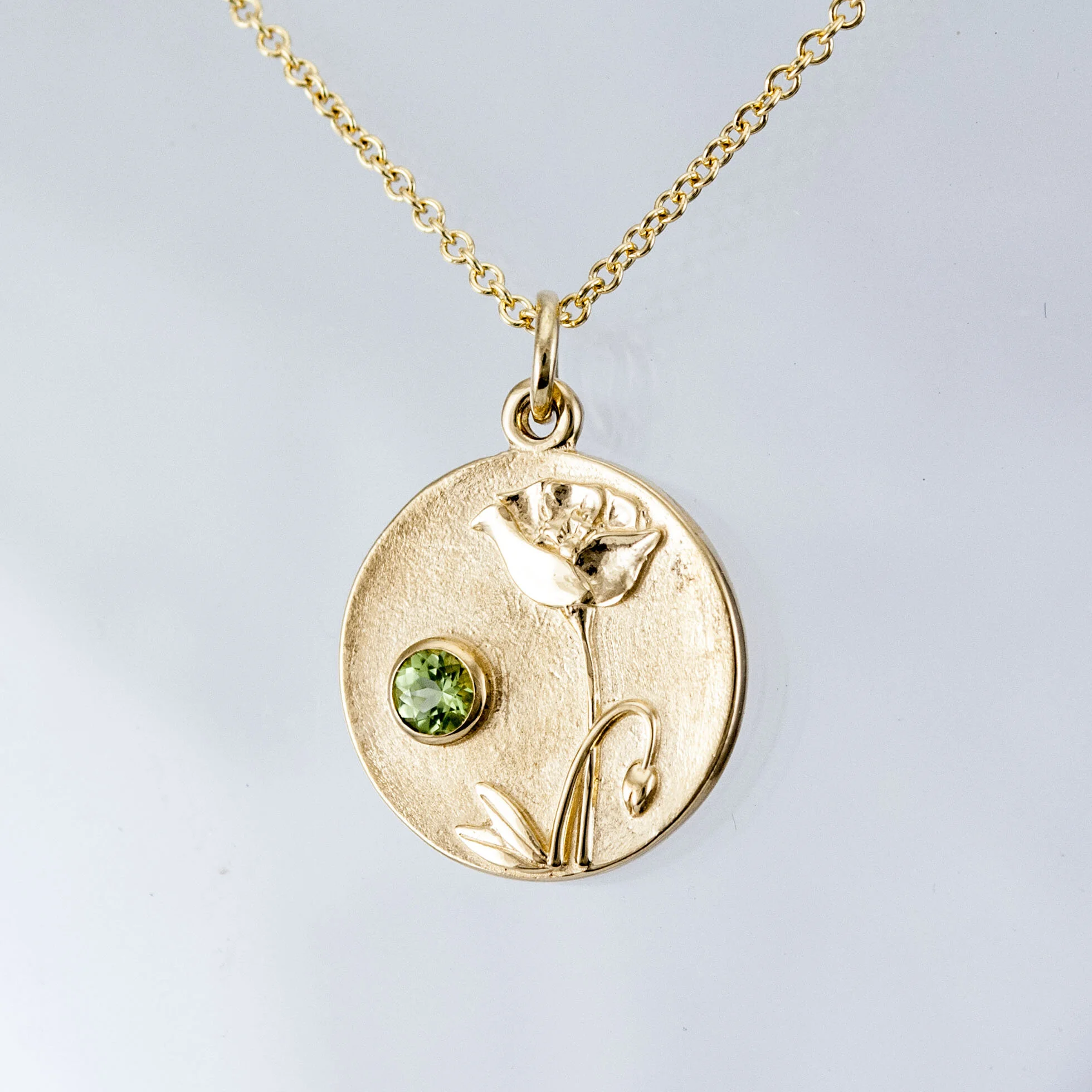 BirthflowerCharm_PoppyPE_18y_final_crop.jpg