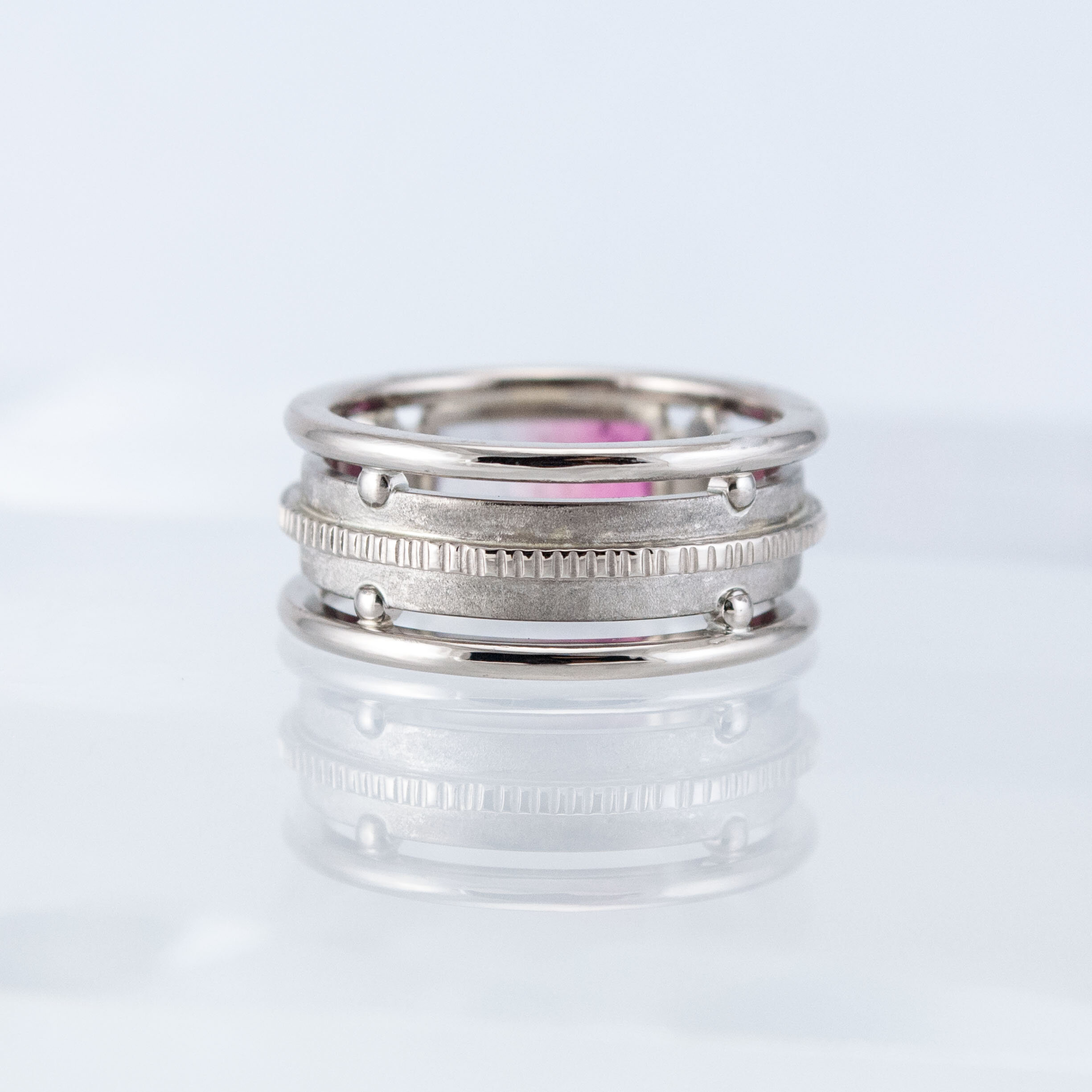MemoryRing_TObi_18w_back_crop.jpg