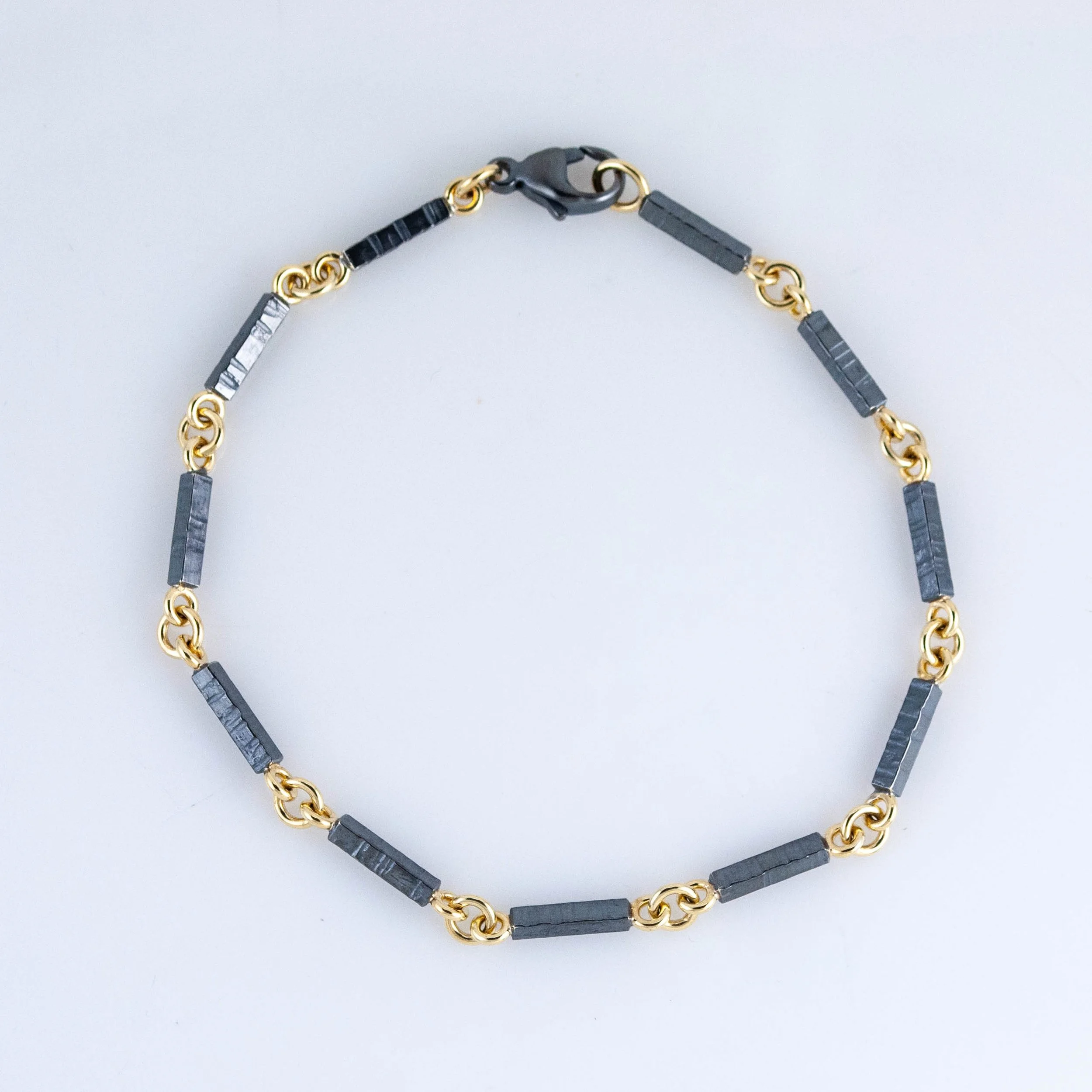 StickandStonesBracelet_ssox18y_2025.jpg