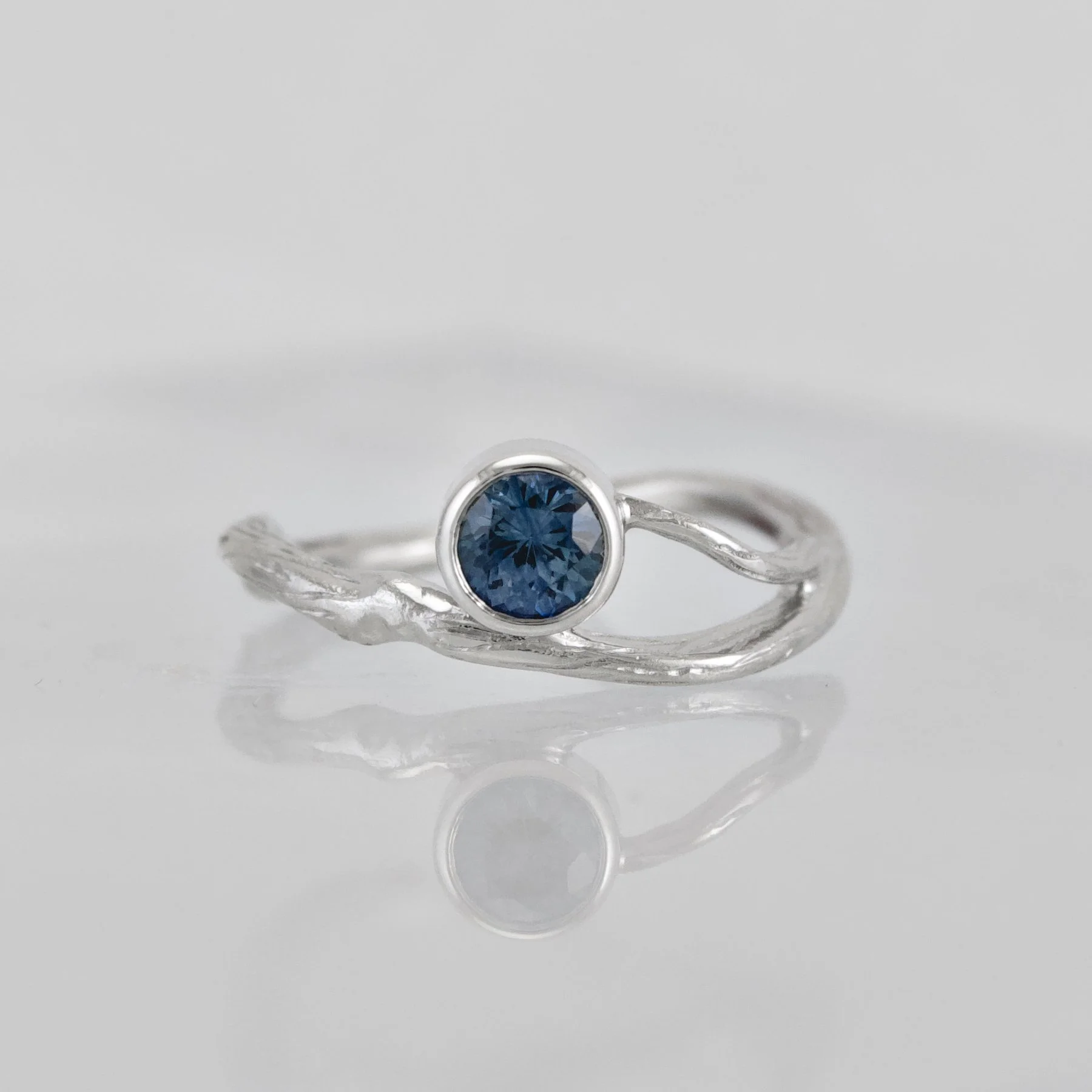 TwigSolitaire_SAmt4.6mm_18w.jpg (Copy)
