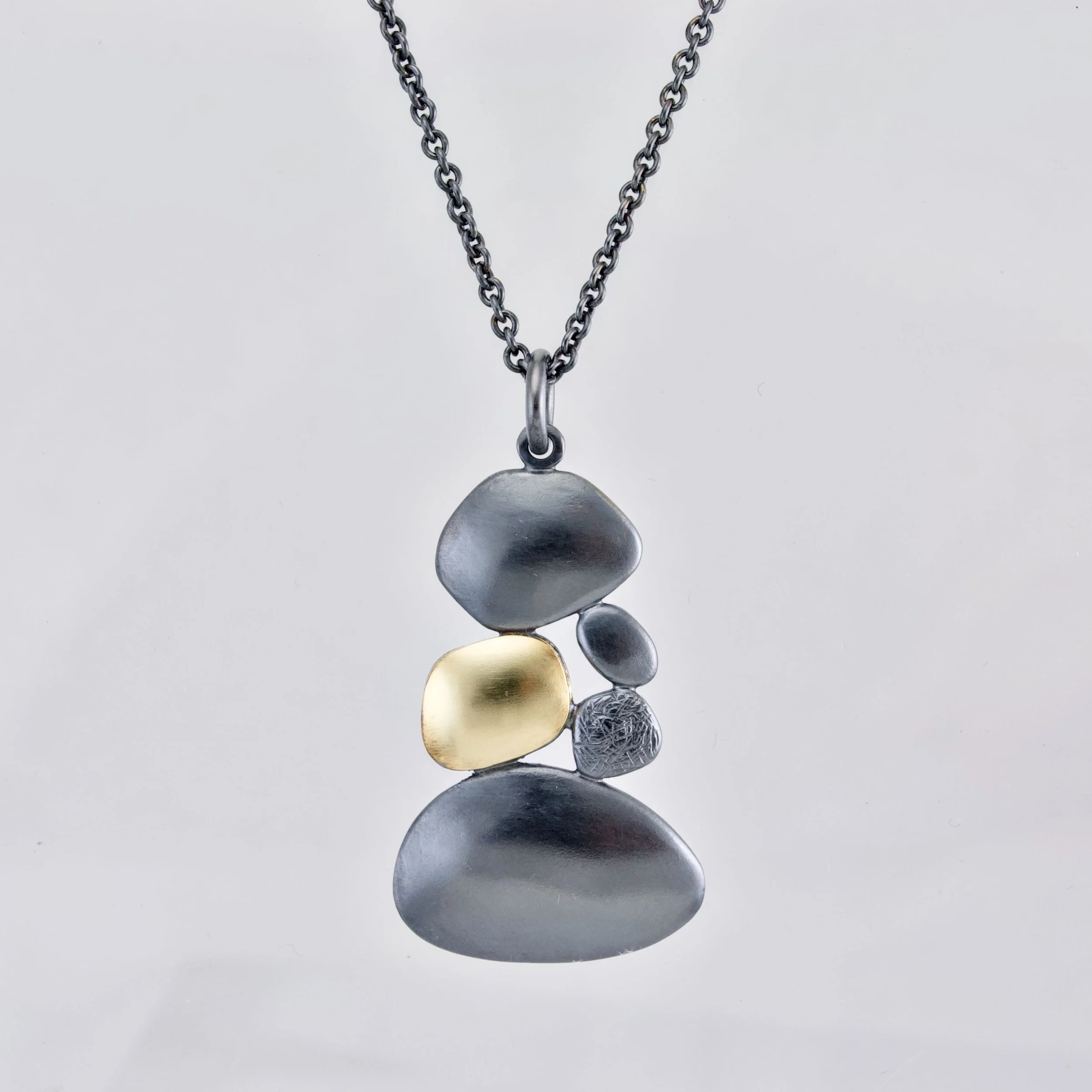 RiverPebblePendant_ssox18y.jpg