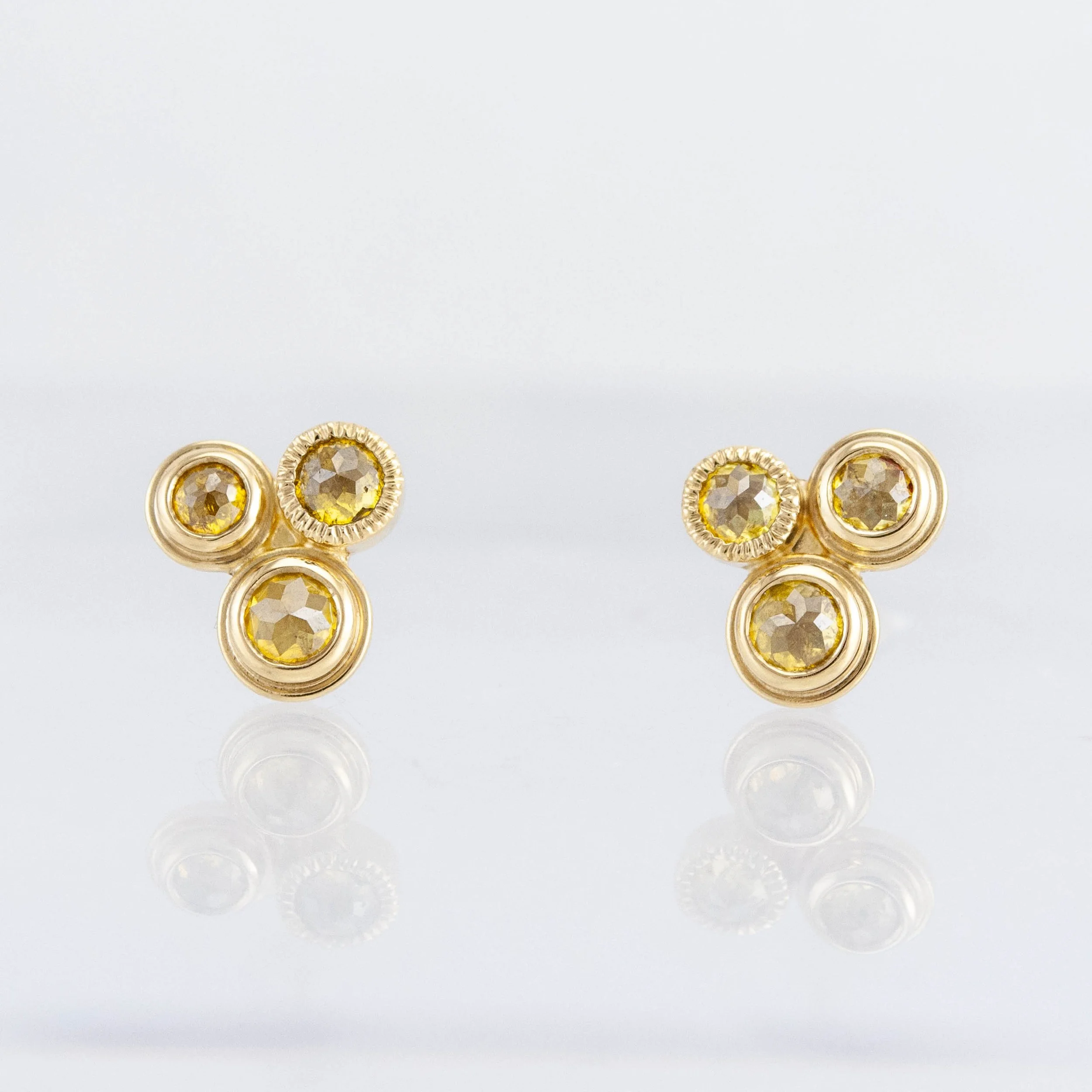 DiamondClusterStud_rcDyl_18y.jpg
