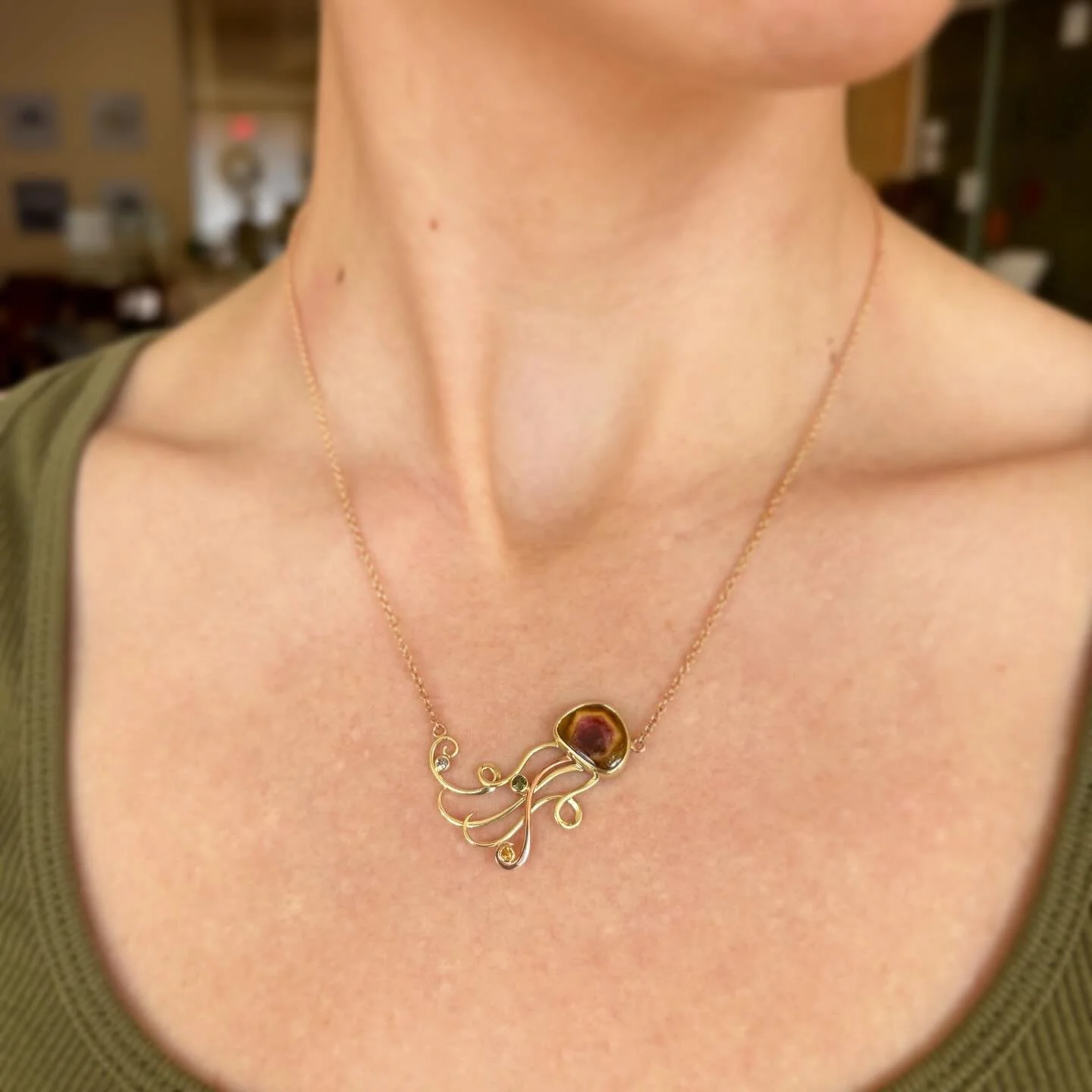 JellyfishNecklace_model.jpg (Copy)