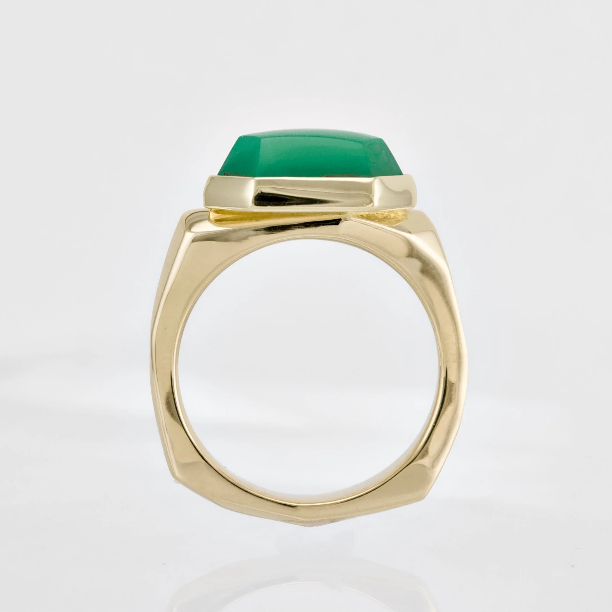 ChrysopraseRing_18y_up.jpg (Copy)