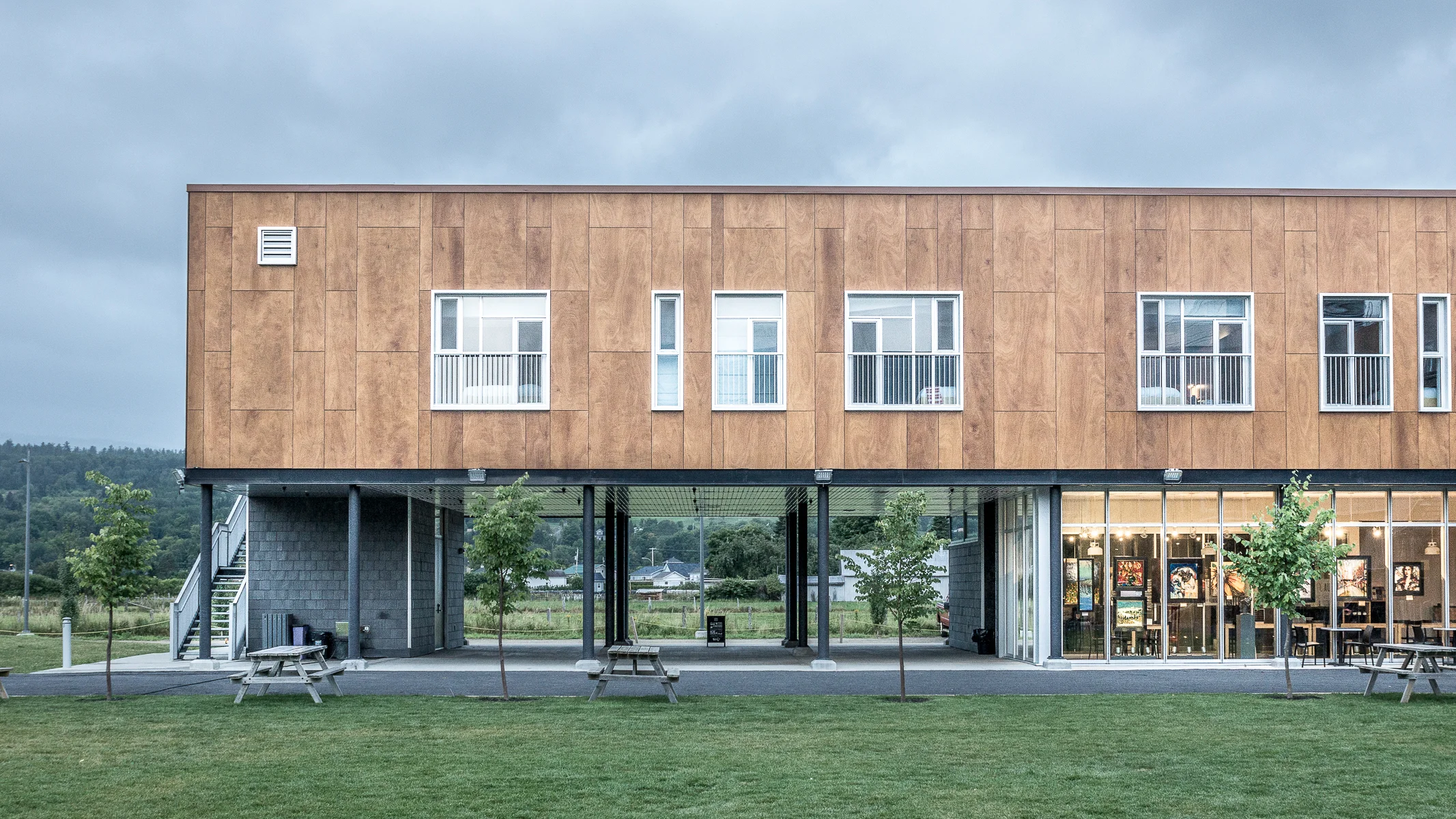Hôtel La Ferme, Baie-St-Paul / LEMAYMICHAUD + Coarchitecture + STGM Architectes