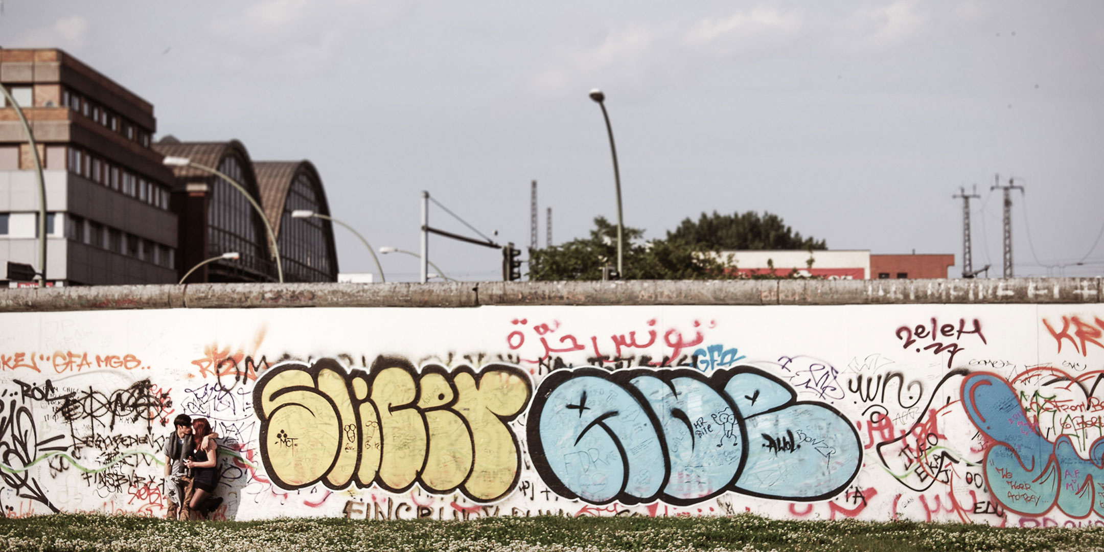  Petites personnes / plus de becs, depuis 1989 © Raphaël Thibodeau 