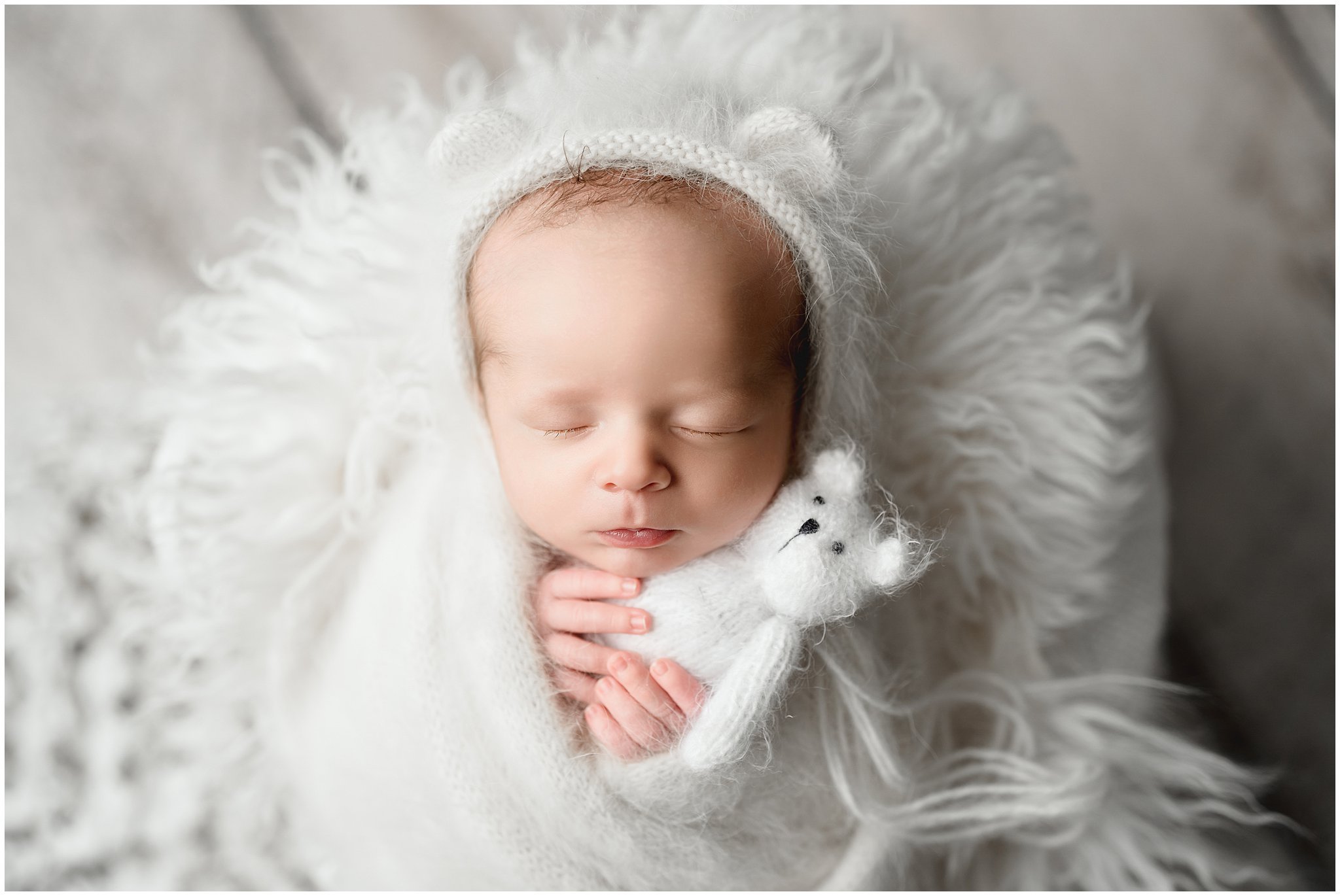 Bucks County newborn photographers.jpg