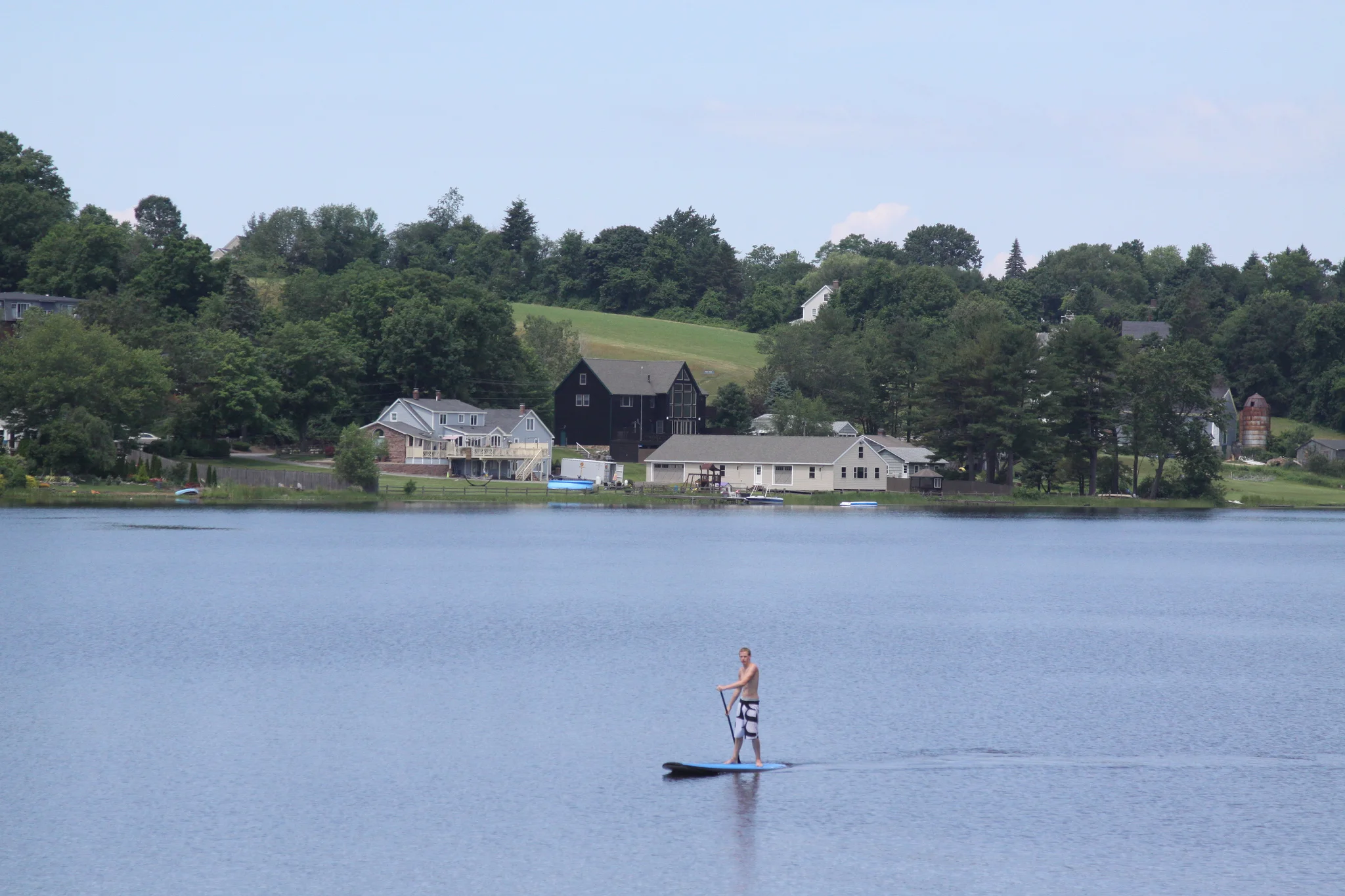Paddleboarder Lake Gardner