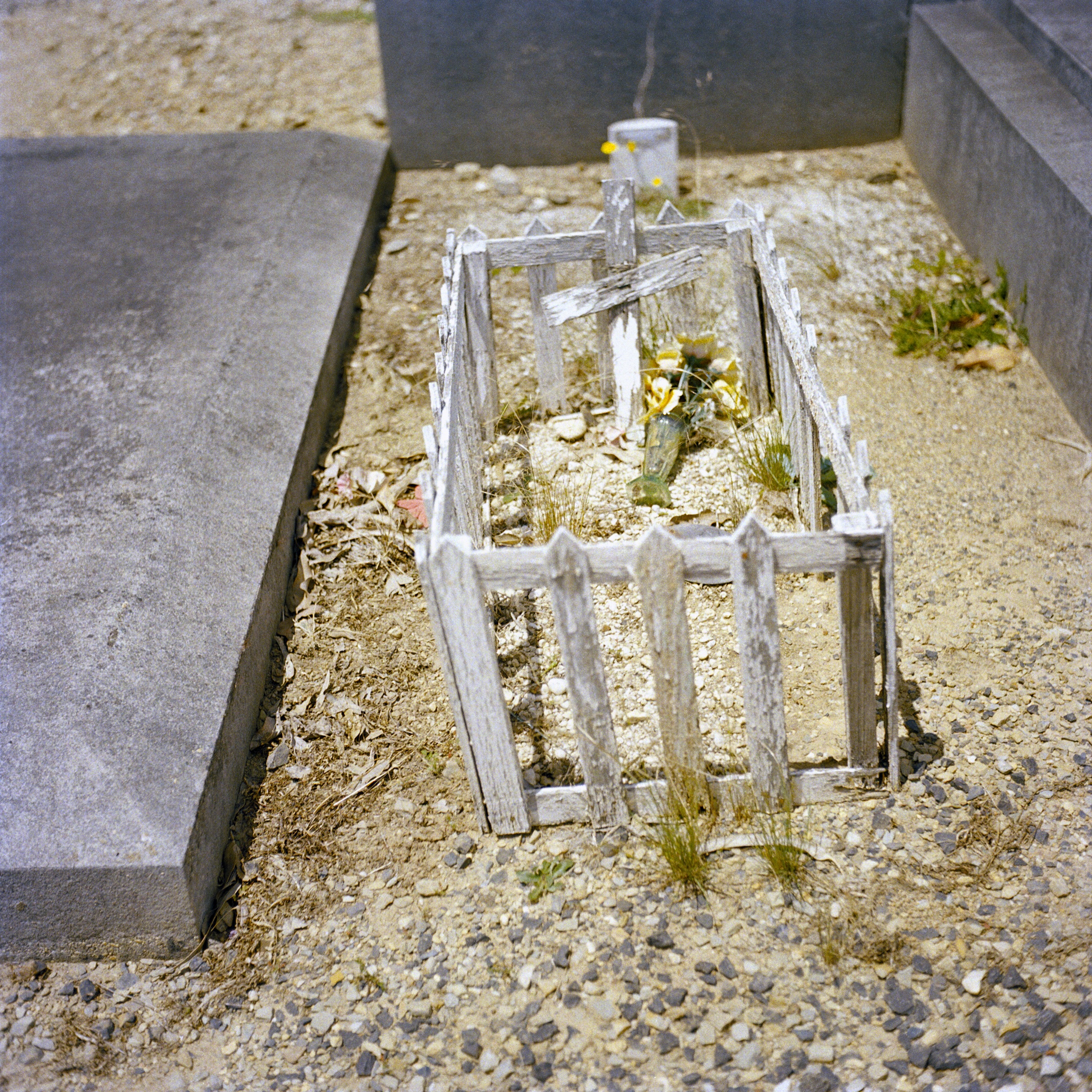 Childs' Grave (2004)