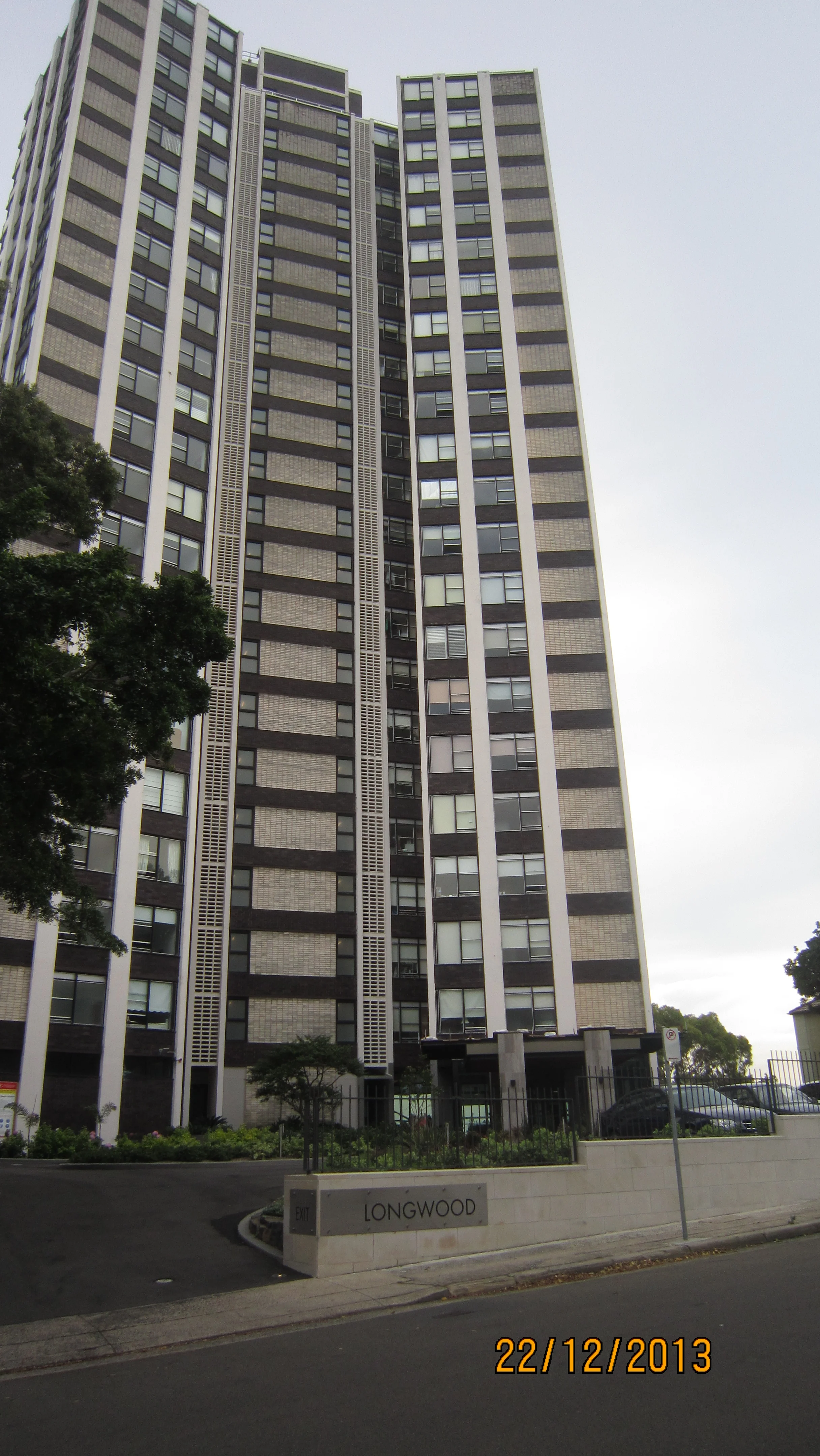 Longwood 1.JPG