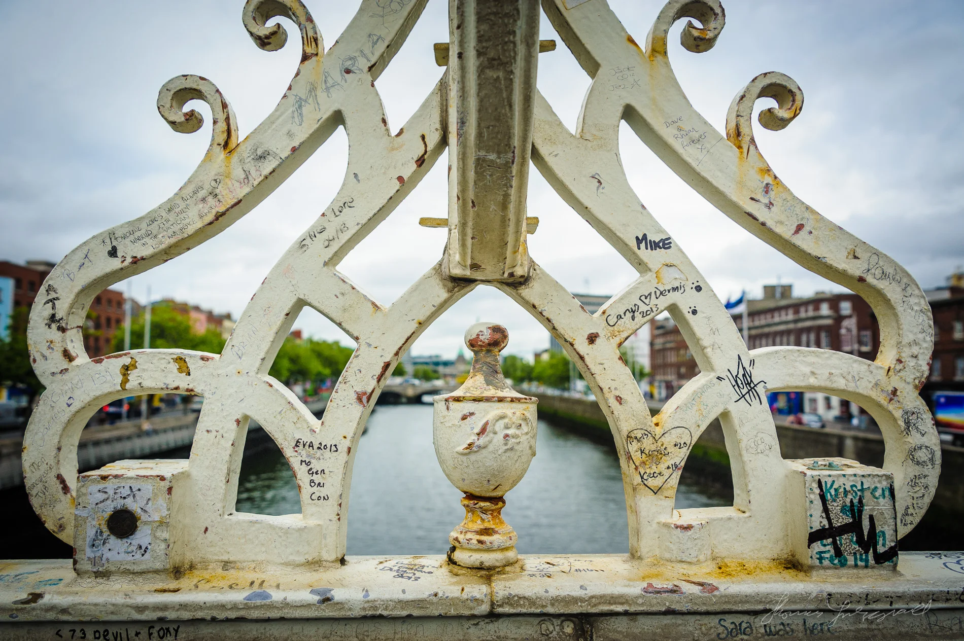 Site of the former love locks