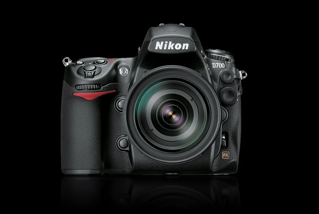 D700_front