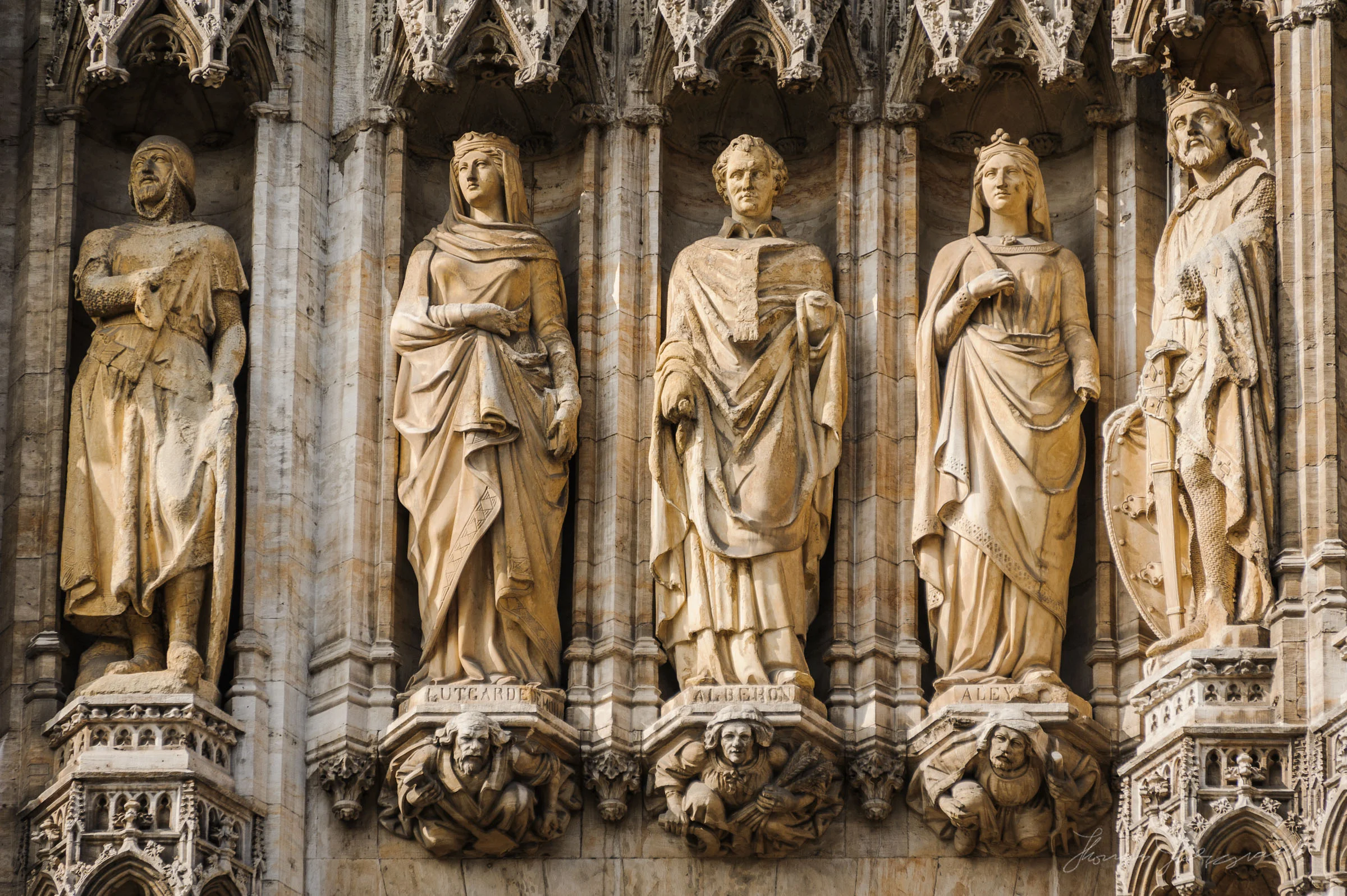 Statues at the City Hall in the Grand Place, Brussels