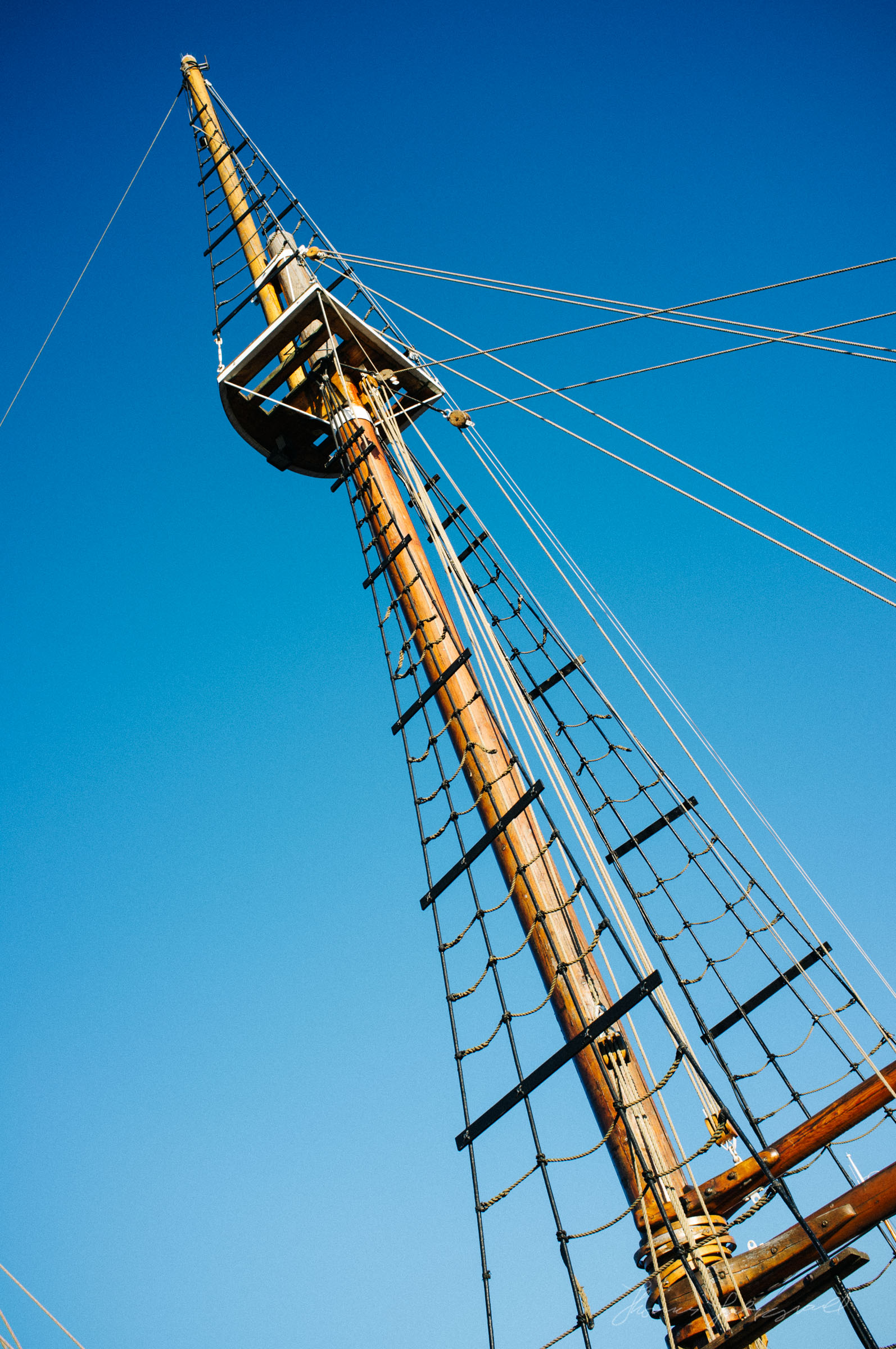 Sailing ship Mast