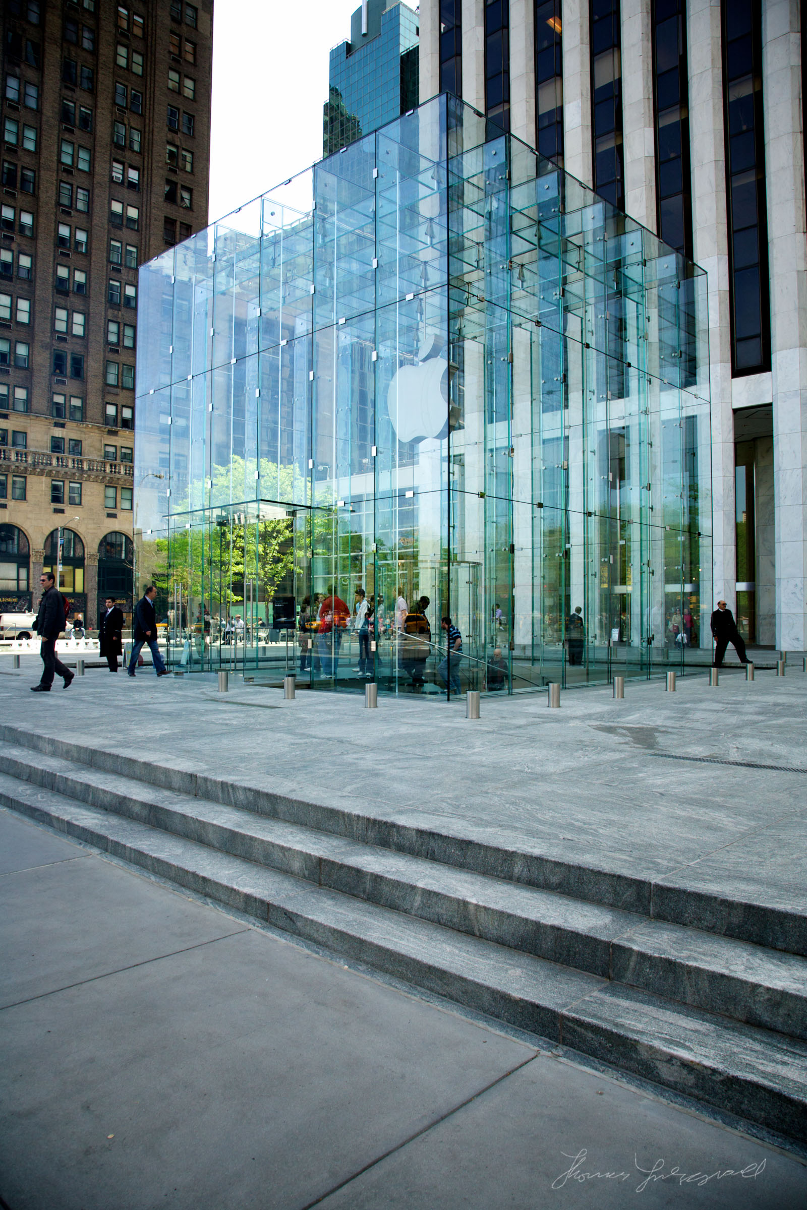 Apple Store NYC.jpg