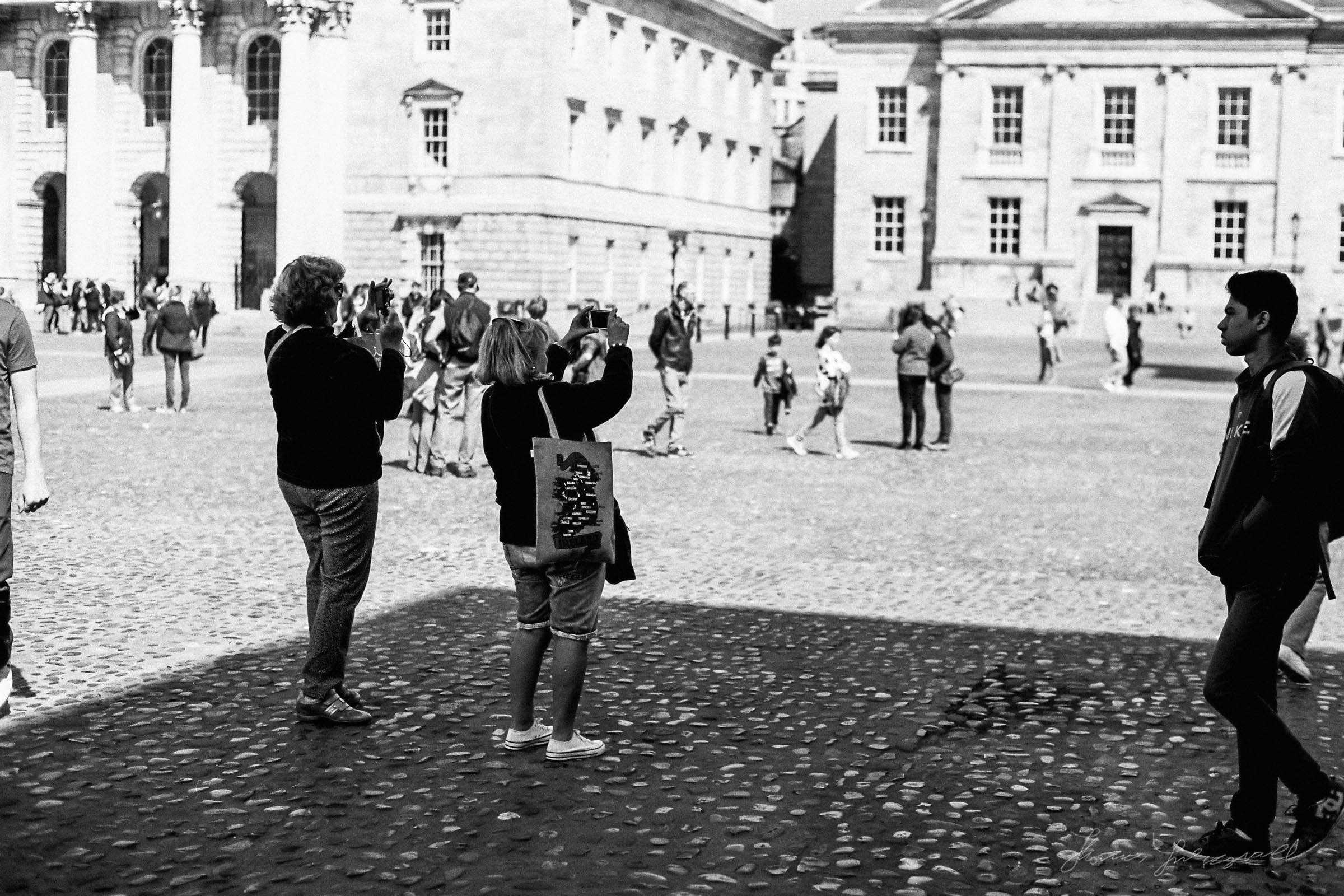 Black-and-white-film-scands-Dublin-42.jpg
