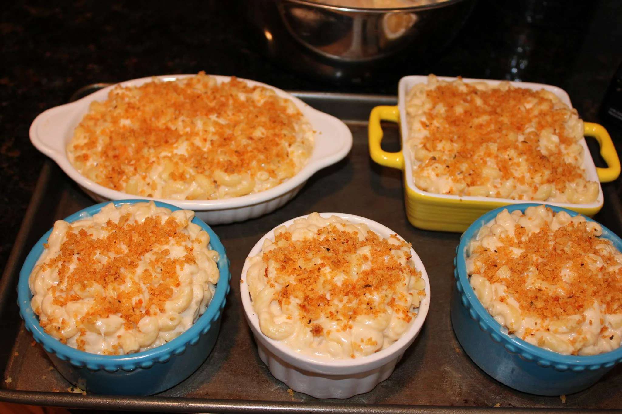 cheesy mac and cheese .jpg