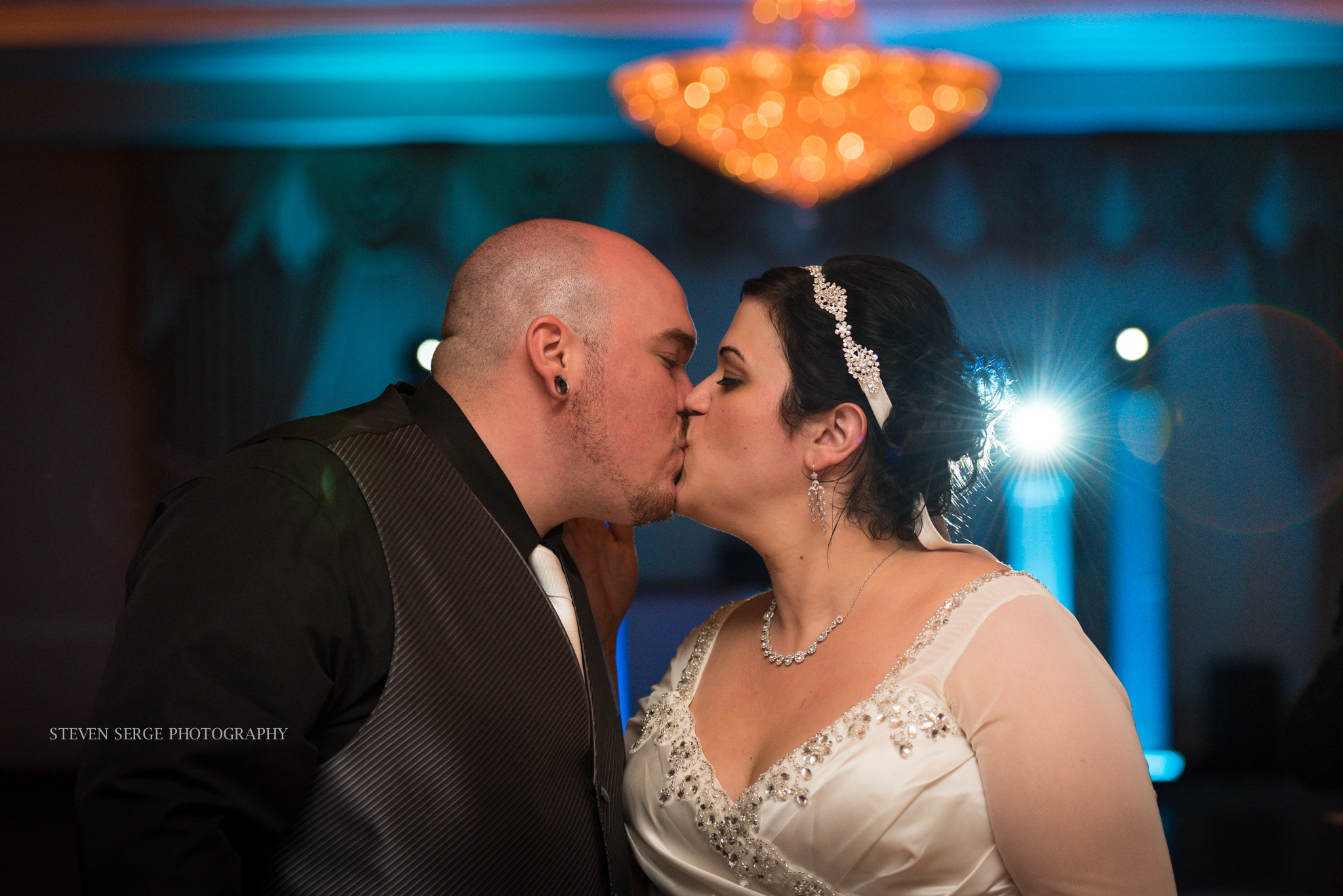 Scranton-wedding-photographer-fiorellis-steven-serge-64.jpg