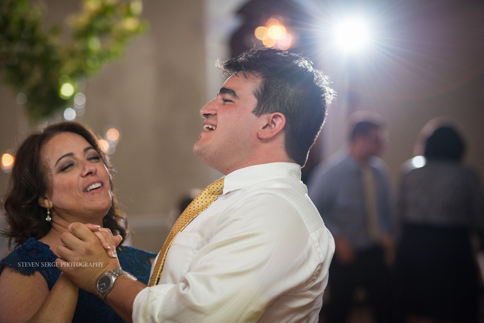 Scranton-wedding-photographer-fiorellis-steven-serge-67.jpg