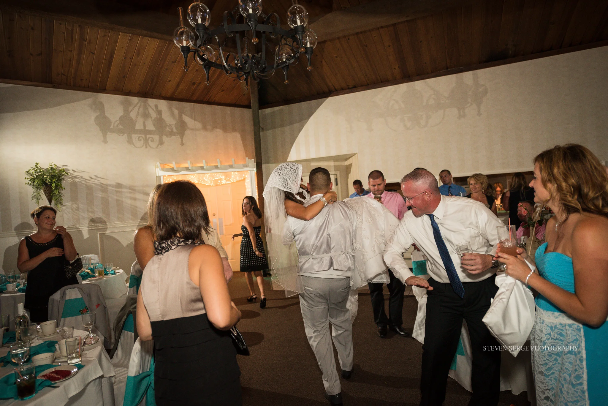 Clarks-Summit-PA-NEPA-Wedding-Photographer-Inn-Abingtons-Party-photography-steven-serge-62.jpg