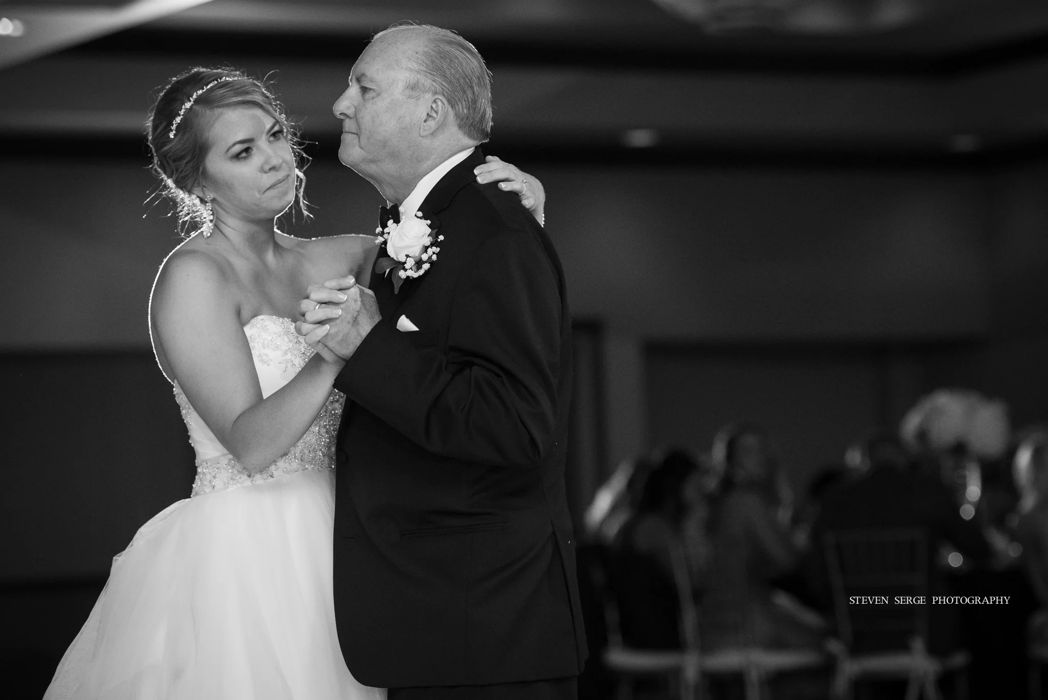 scranton-wedding-photographers-hilton-steven-serge-photography-16.jpg