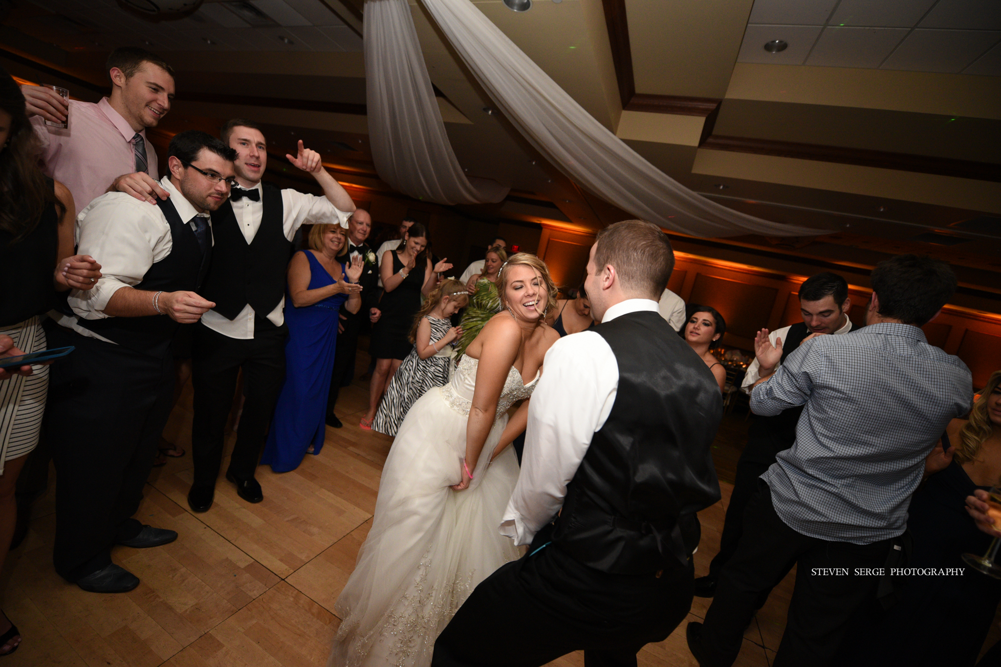 scranton-wedding-photographers-hilton-steven-serge-photography-43.jpg