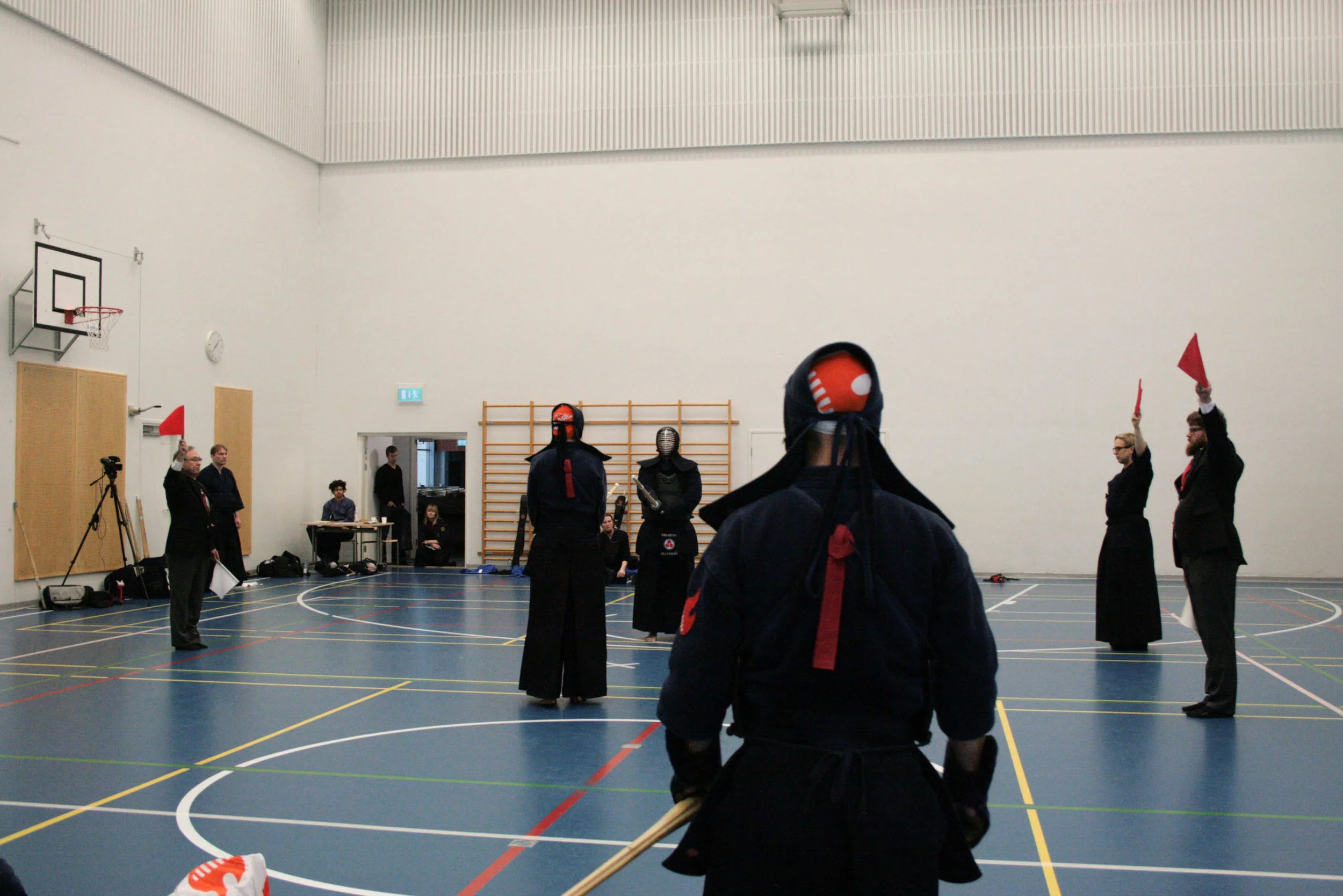 Taisho waiting for his turn.