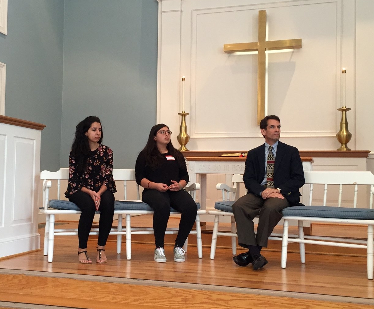 Pictured from left to right are Minerva Halteh, Rachel Shomali, and Dr. Peter Makari.
