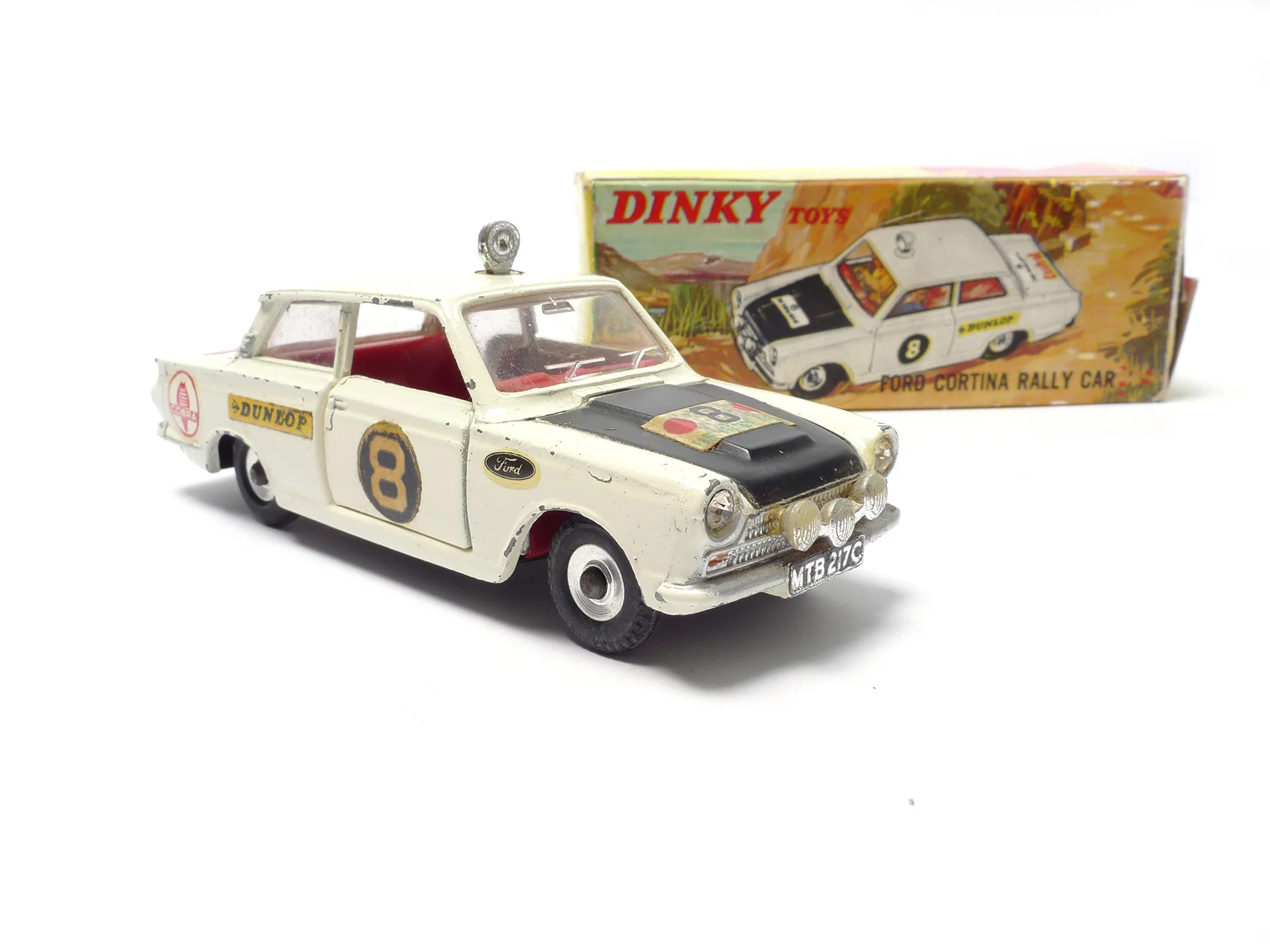 Dinky_212_Lotus_Frontseite_Box.jpg