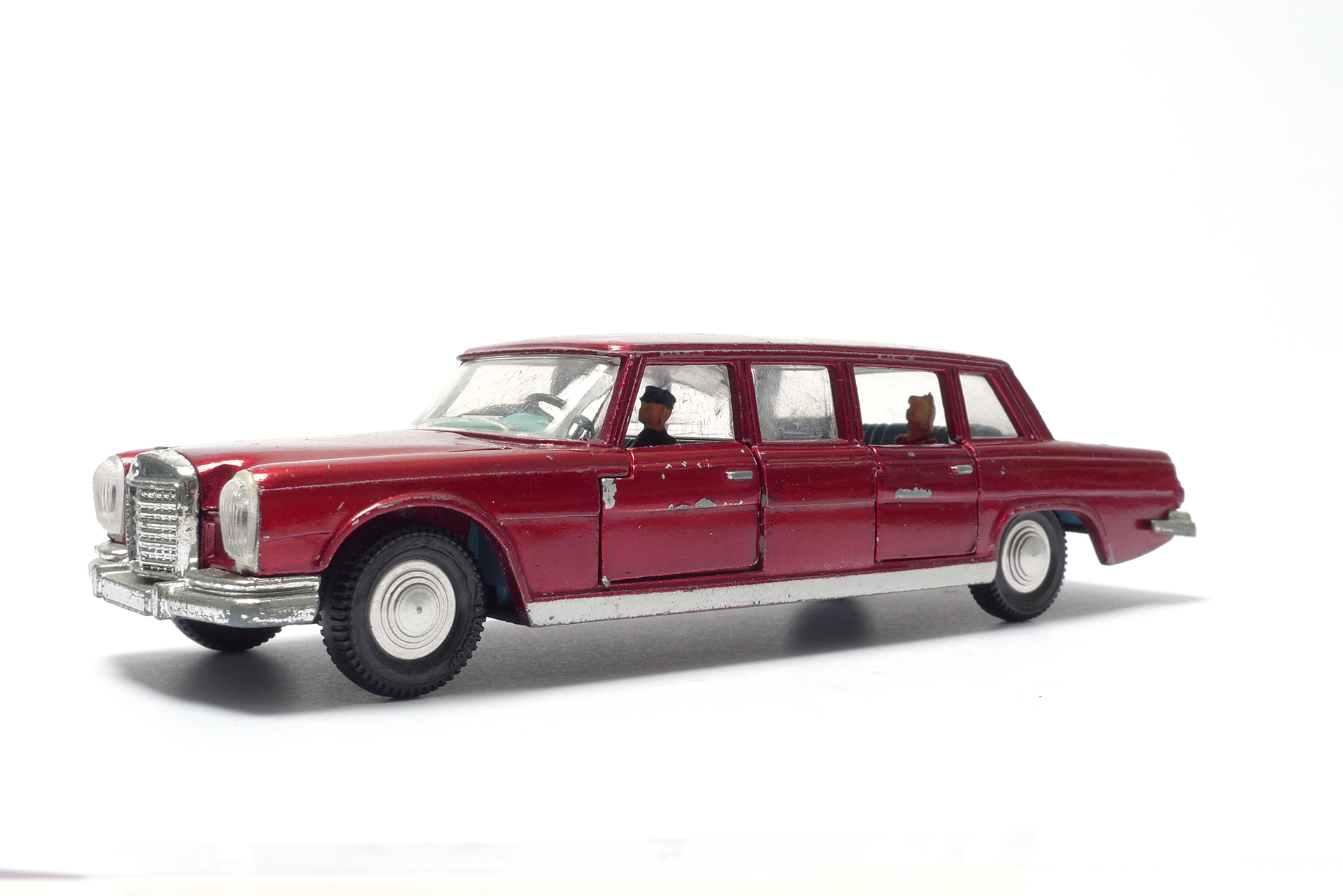 Dinky_128_Pullmann_Frontseite.jpg