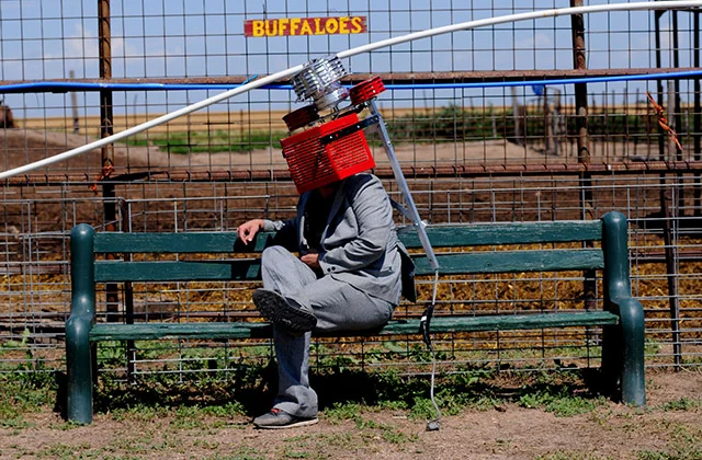 The Metropolitan: Face-to-face with FaceMan