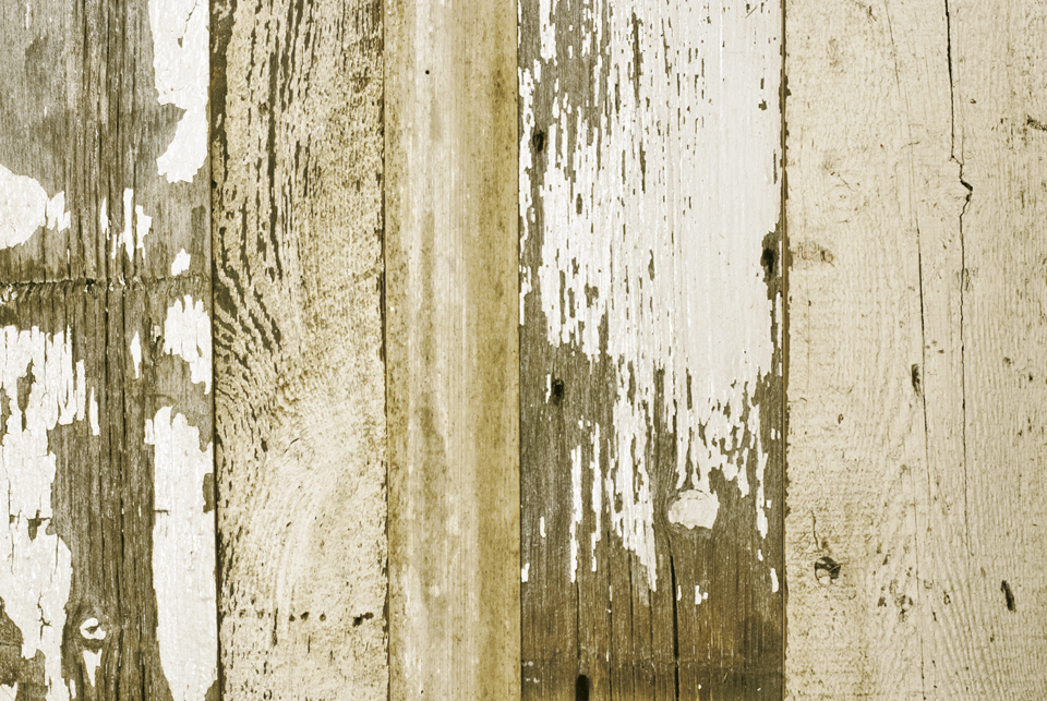 white_barn_siding.jpg
