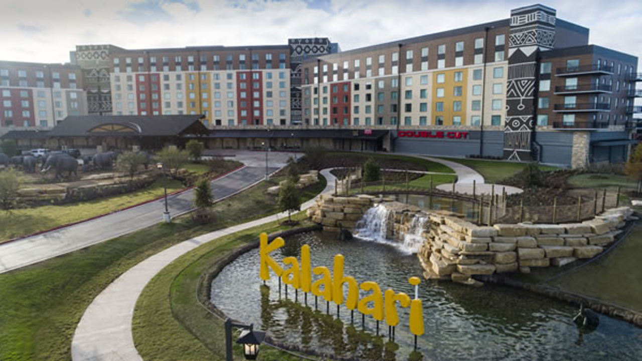 kalahari-exterior.webp